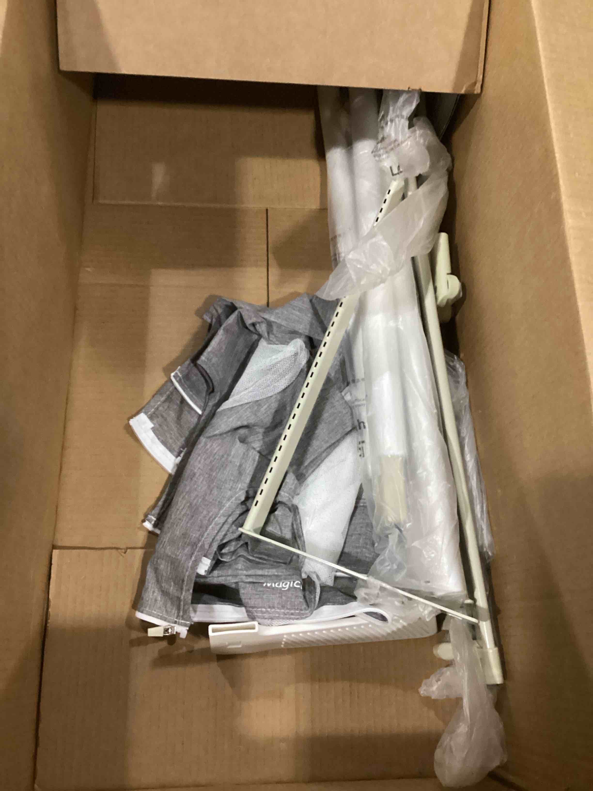 https://s3.amazonaws.com/lotting-images-prod/bidfta/BLU5764994_1709998249883.jpeg