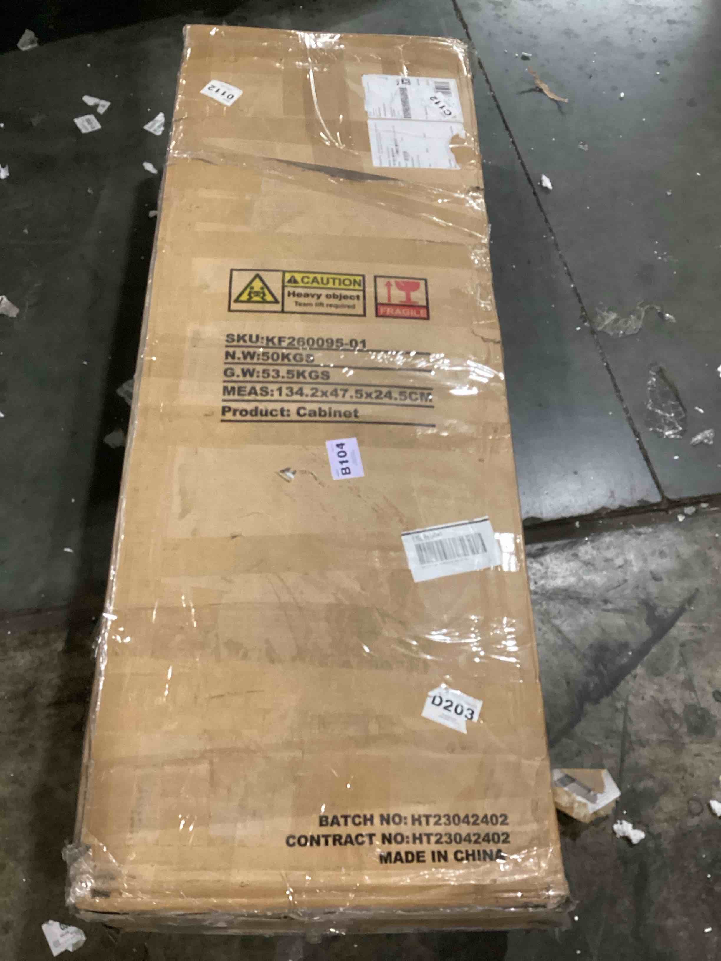 https://s3.amazonaws.com/lotting-images-prod/bidfta/BLU5765792_1711456964591.jpeg