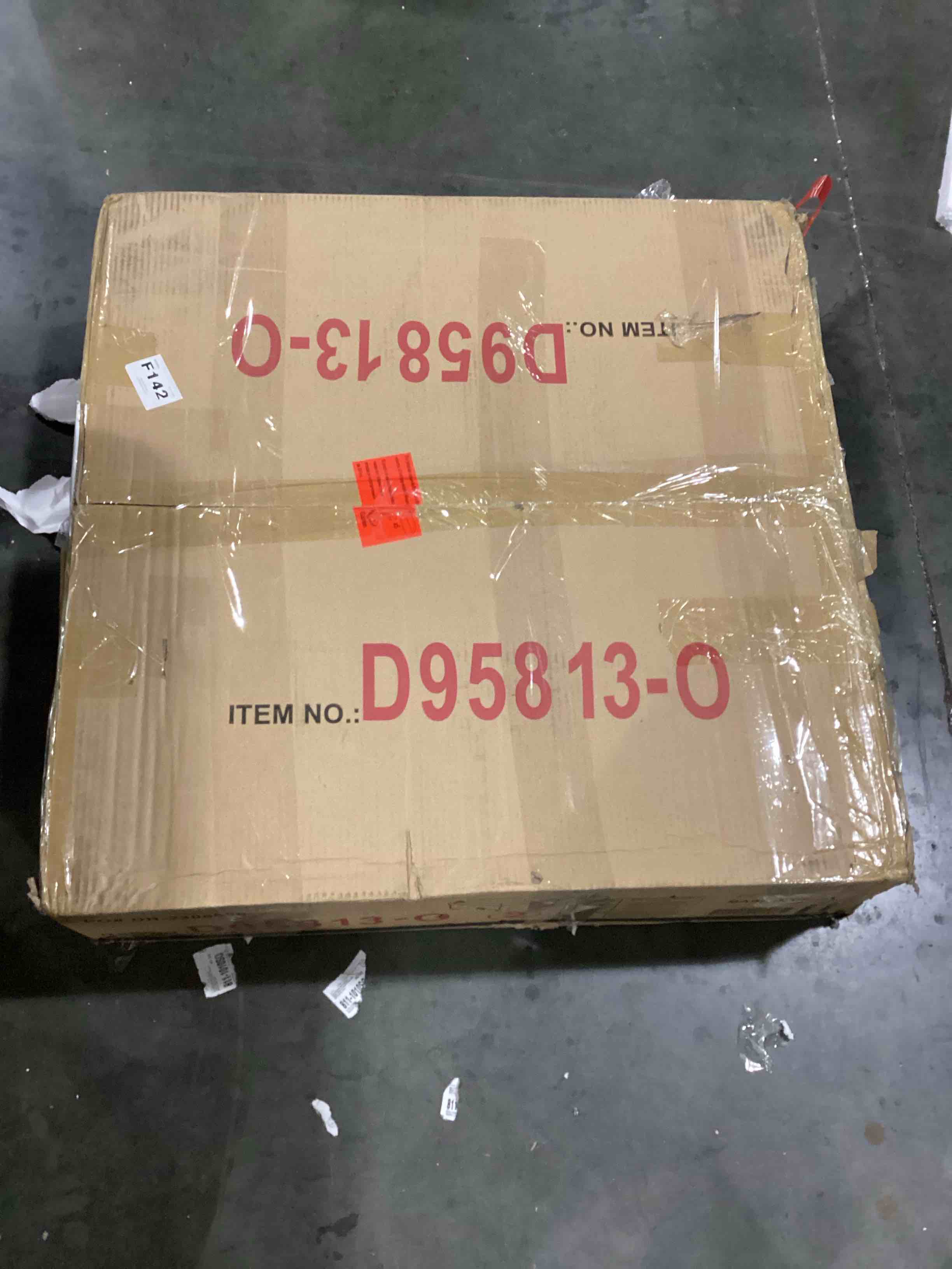 https://s3.amazonaws.com/lotting-images-prod/bidfta/BLU5765811_1711467290822.jpeg