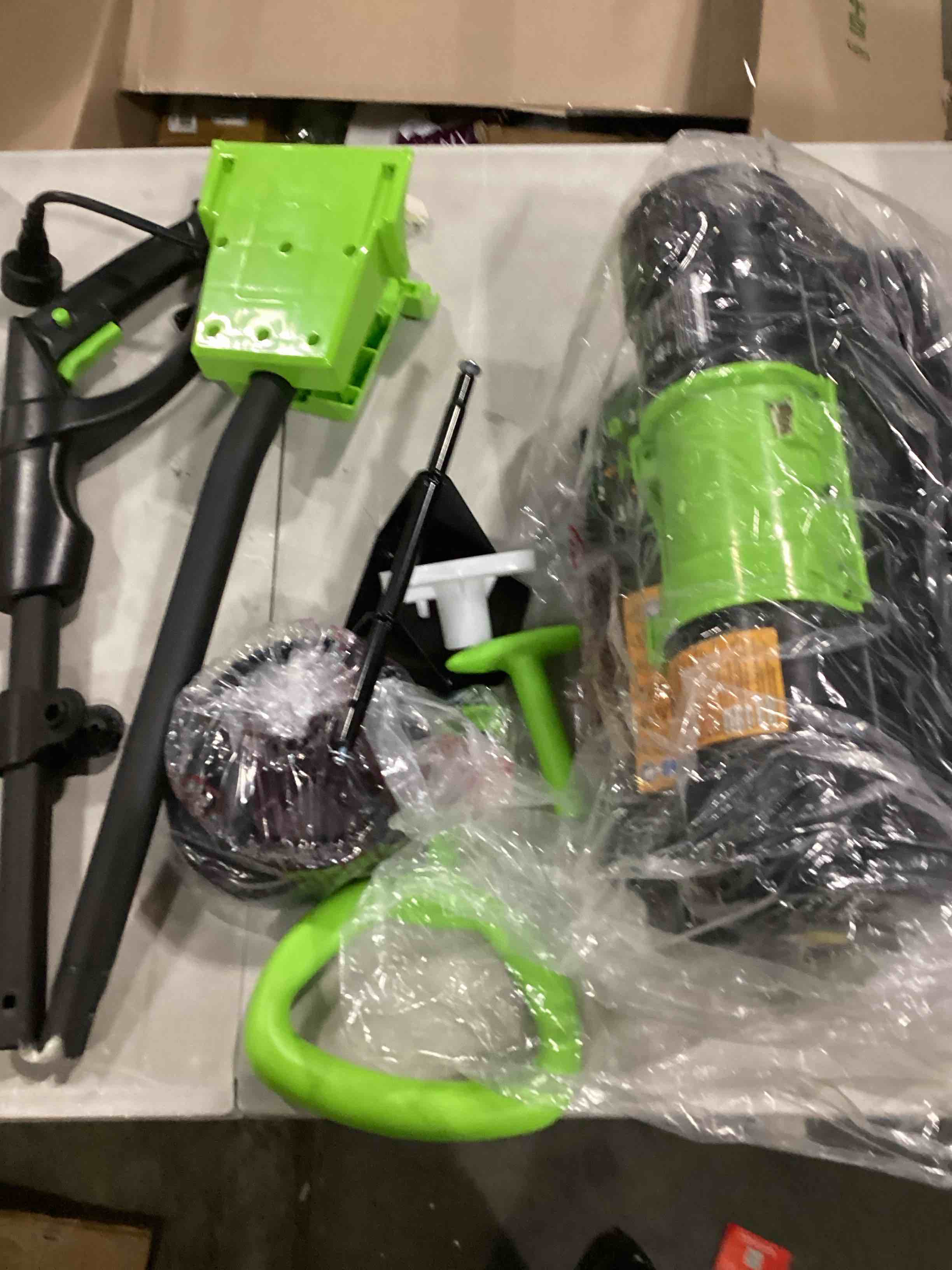 https://s3.amazonaws.com/lotting-images-prod/bidfta/BLU5766118_1712235736265.jpeg