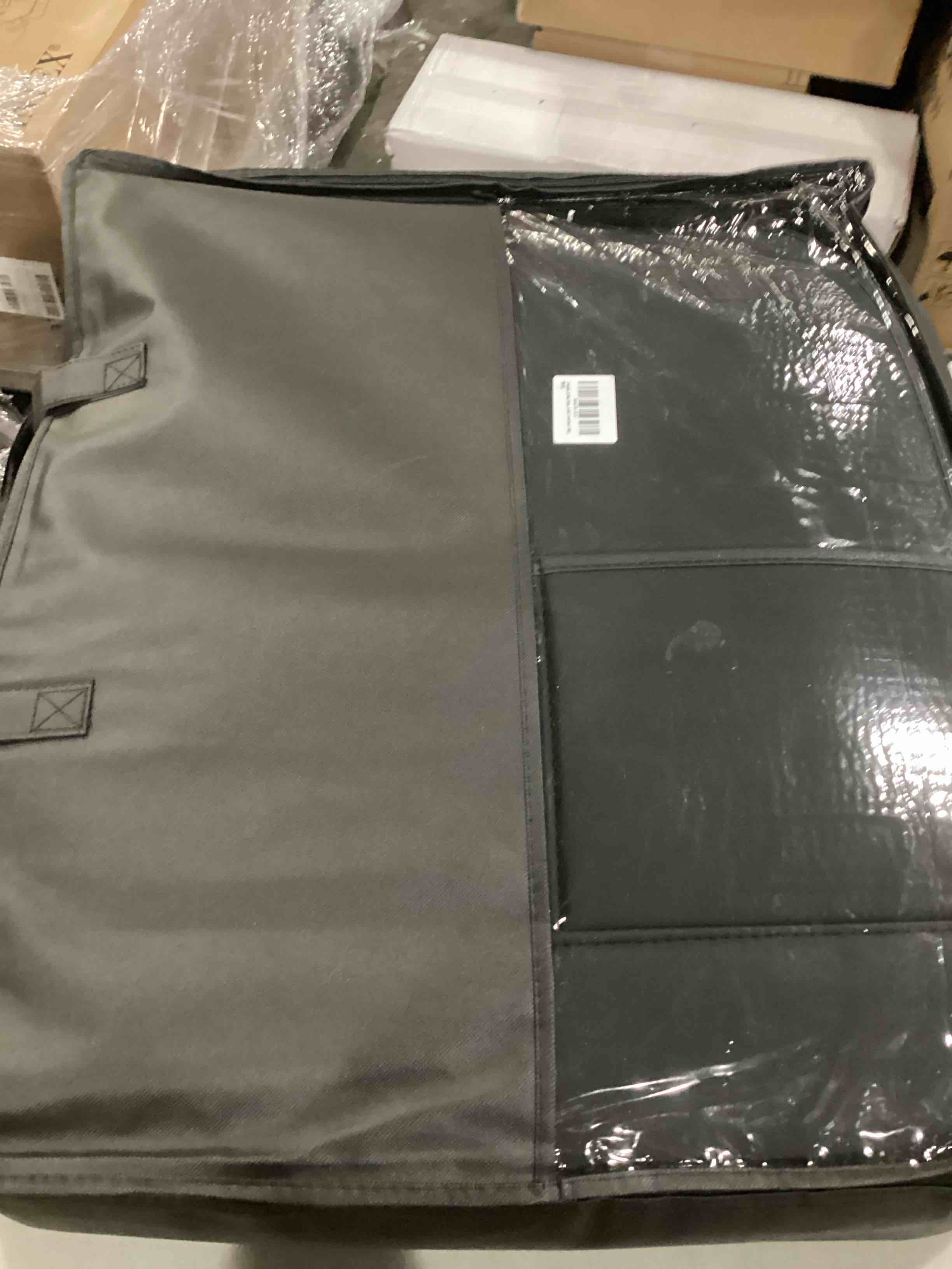 https://s3.amazonaws.com/lotting-images-prod/bidfta/BLU5766995_1714064407076.jpeg