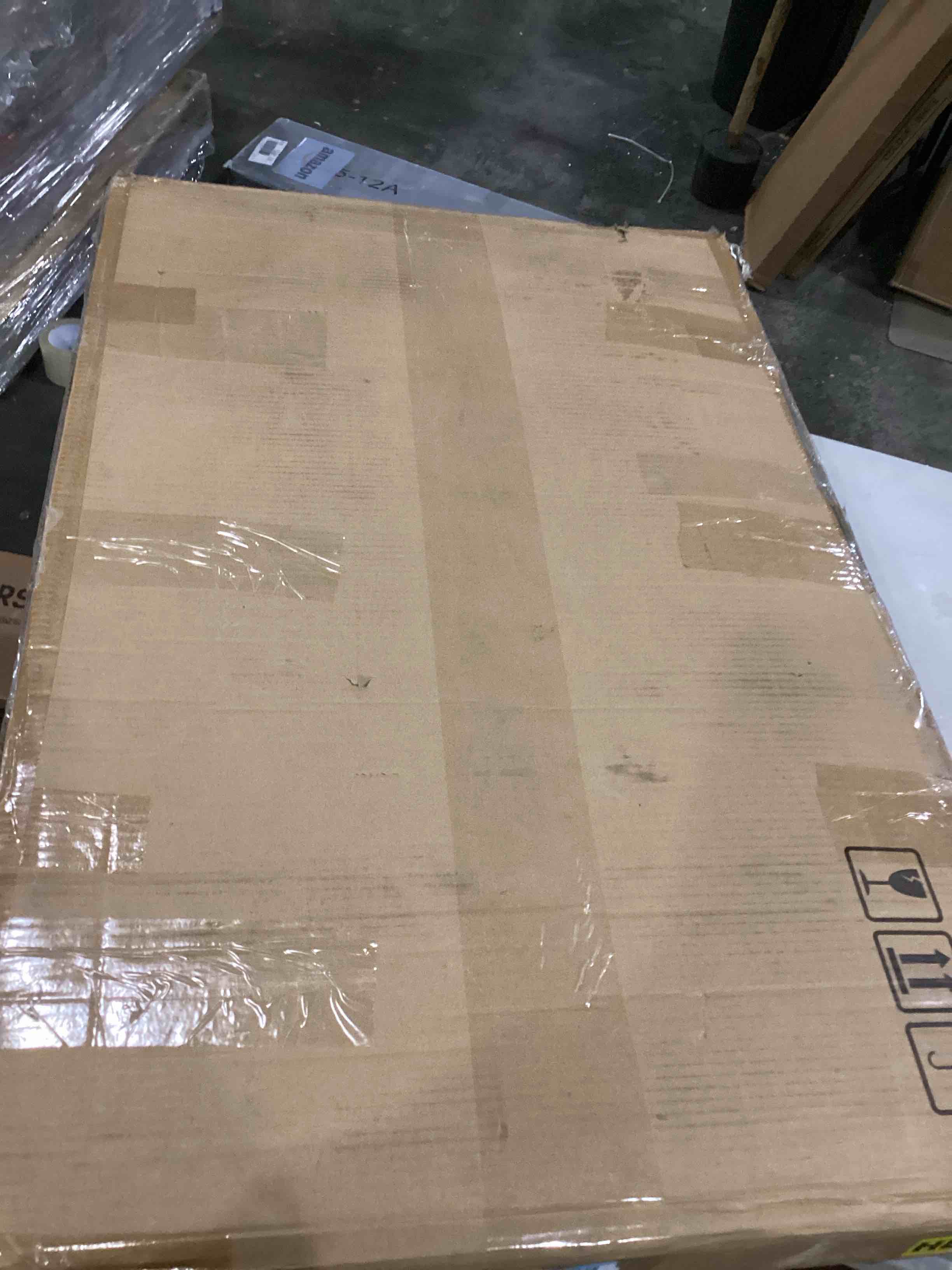 https://s3.amazonaws.com/lotting-images-prod/bidfta/BLU5767420_1714577621201.jpeg