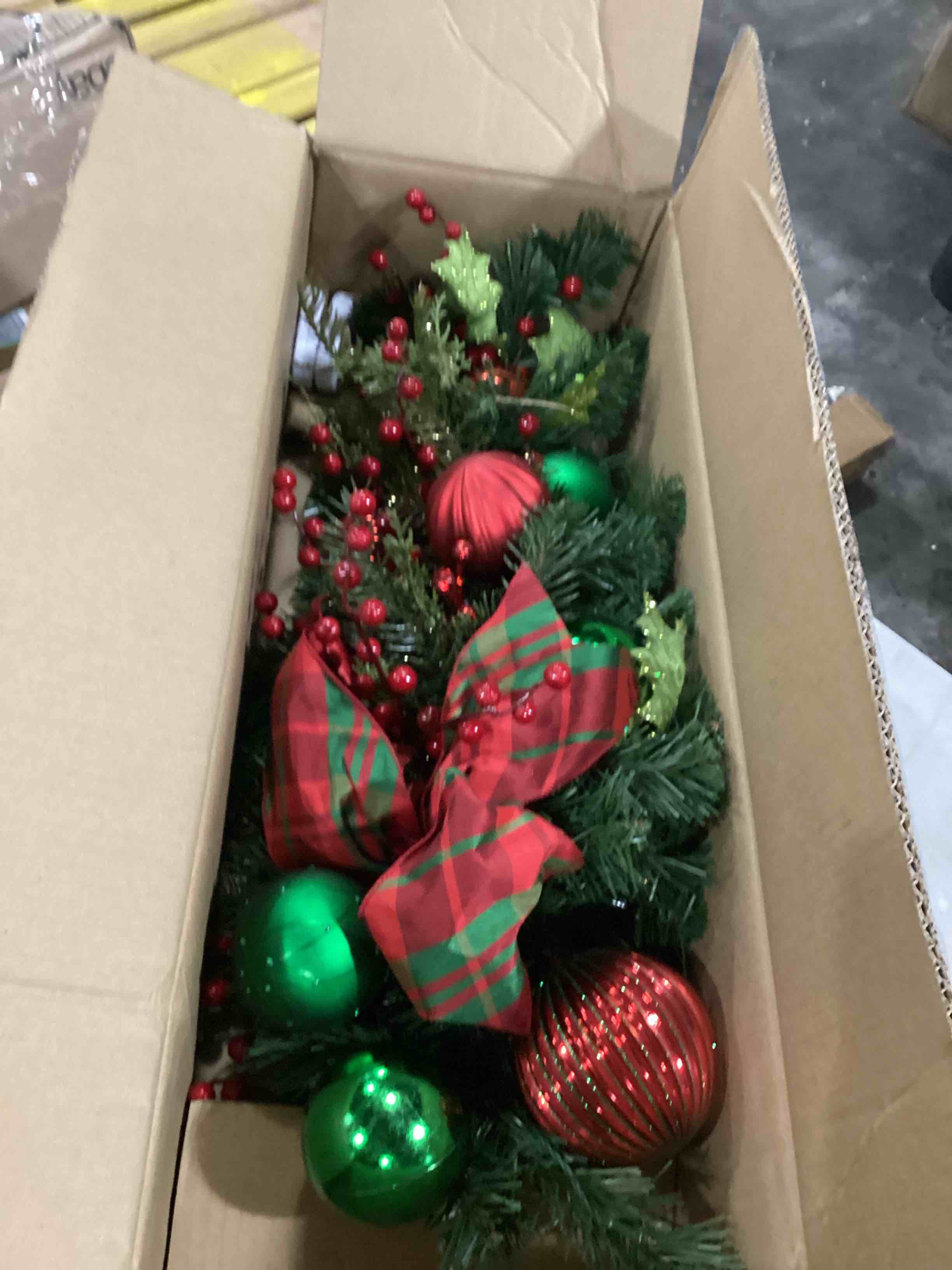 https://s3.amazonaws.com/lotting-images-prod/bidfta/BLU5767838_1715261597826.jpeg