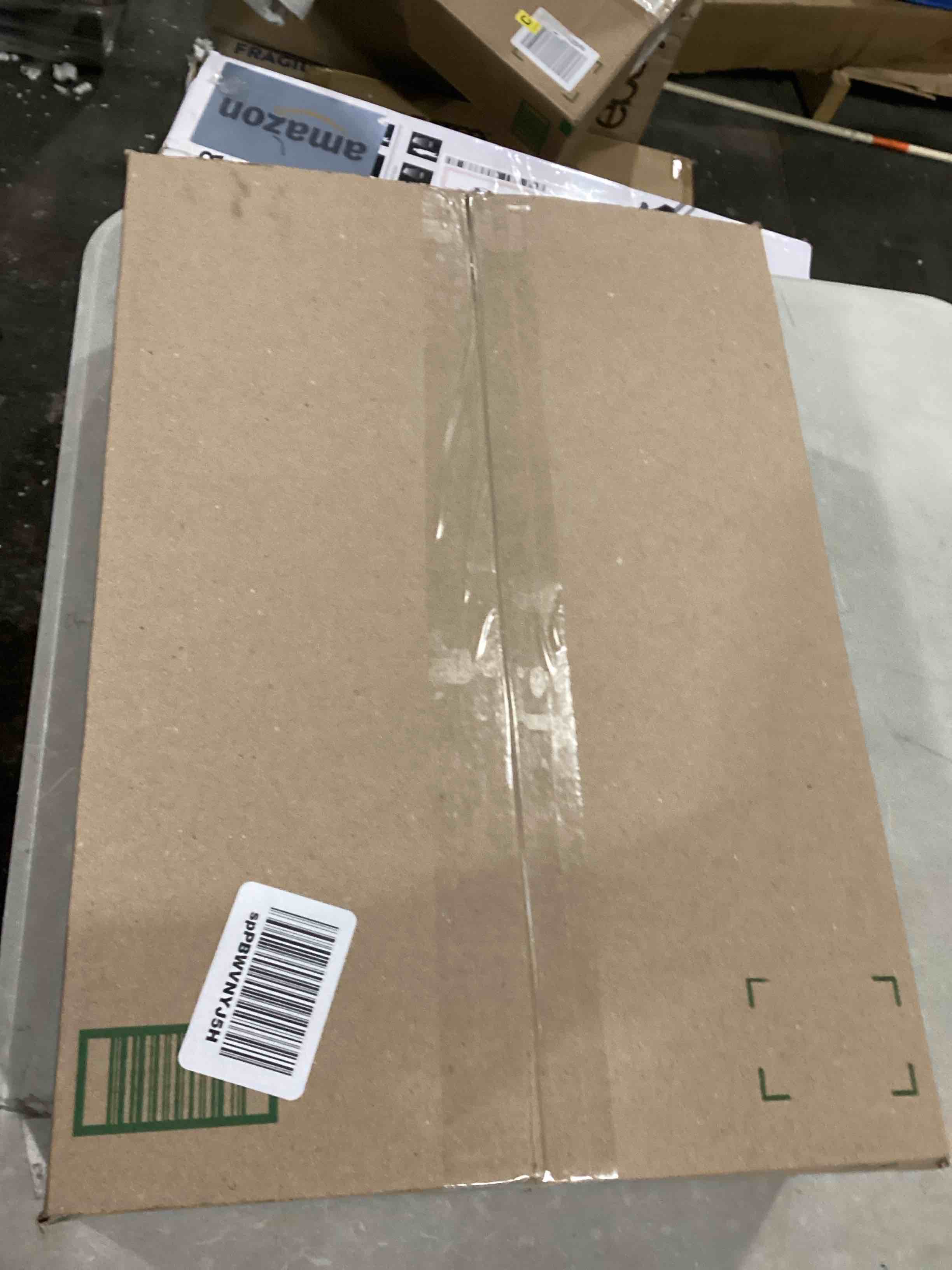 https://s3.amazonaws.com/lotting-images-prod/bidfta/BLU5767851_1715268762278.jpeg