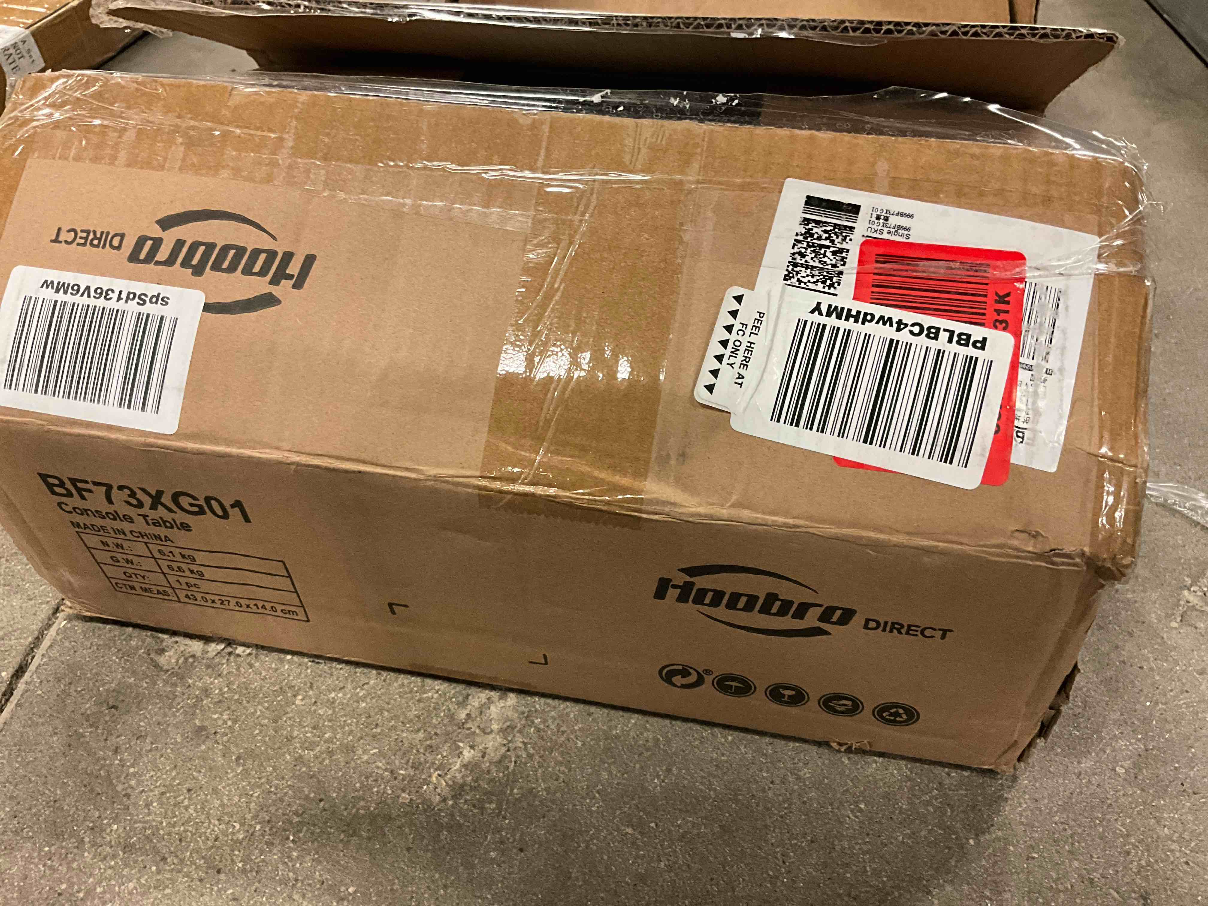 https://s3.amazonaws.com/lotting-images-prod/bidfta/BLU5769101_1724102775953.jpeg