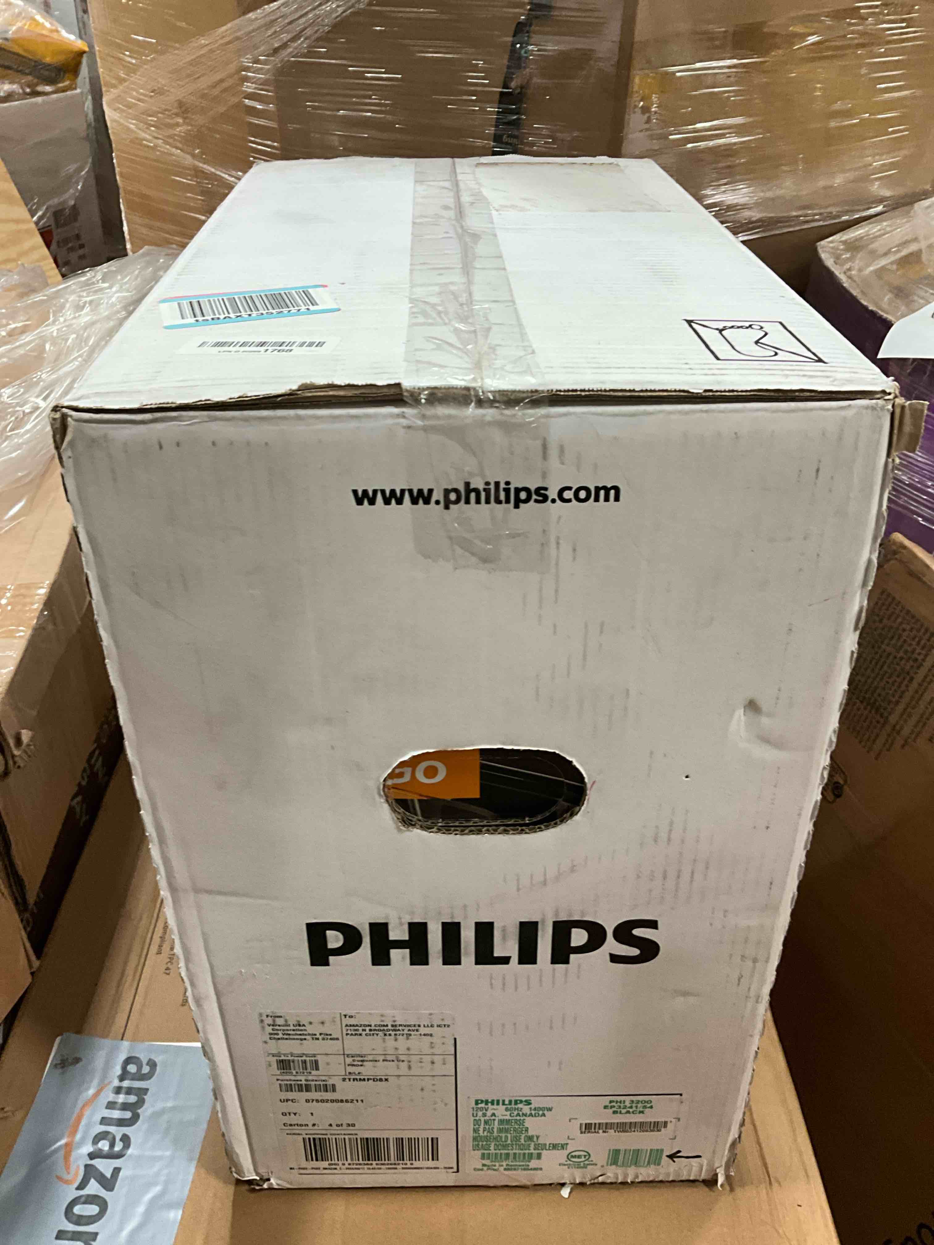 Philips 3200 Series Fully Automatic Espresso Machine w/ LatteGo Black