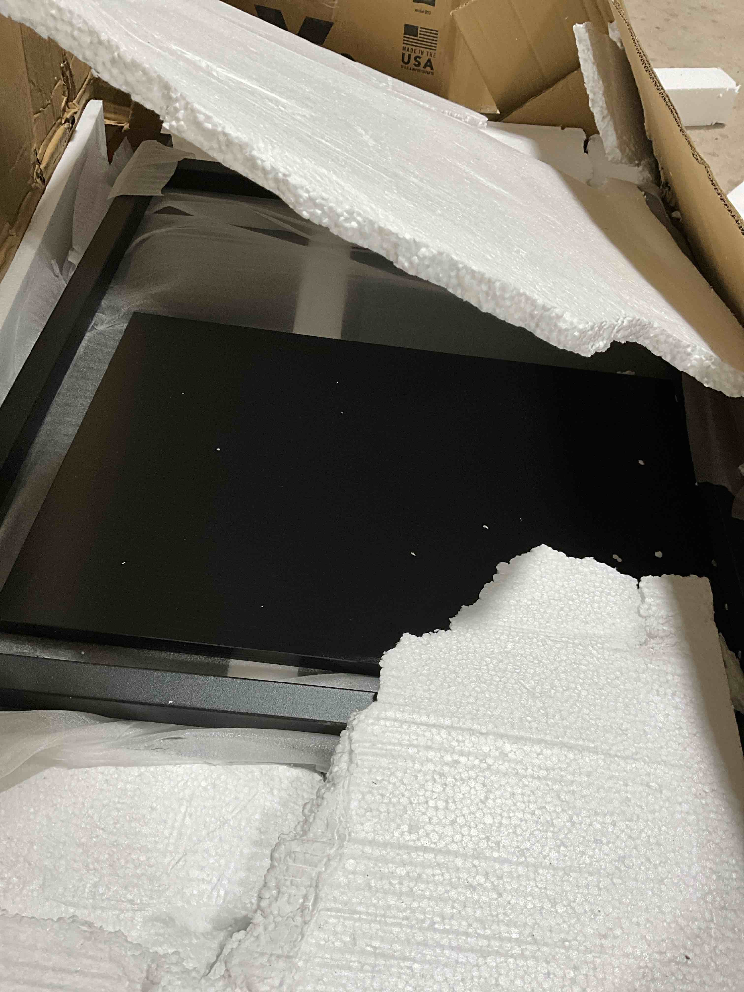 https://s3.amazonaws.com/lotting-images-prod/bidfta/BLU5771915_1720466538955.jpeg