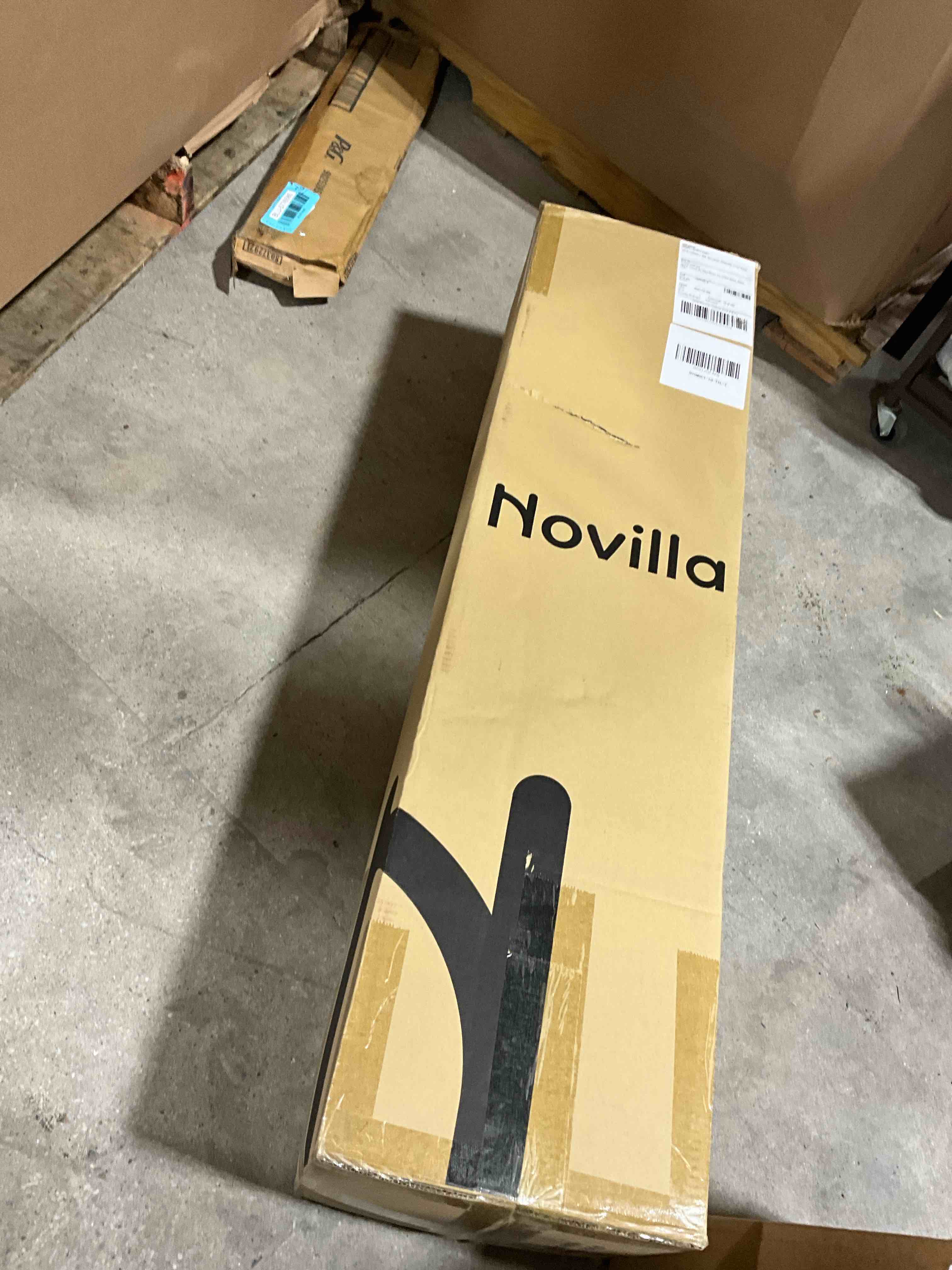 https://s3.amazonaws.com/lotting-images-prod/bidfta/BLU5776587_1722278962398.jpeg