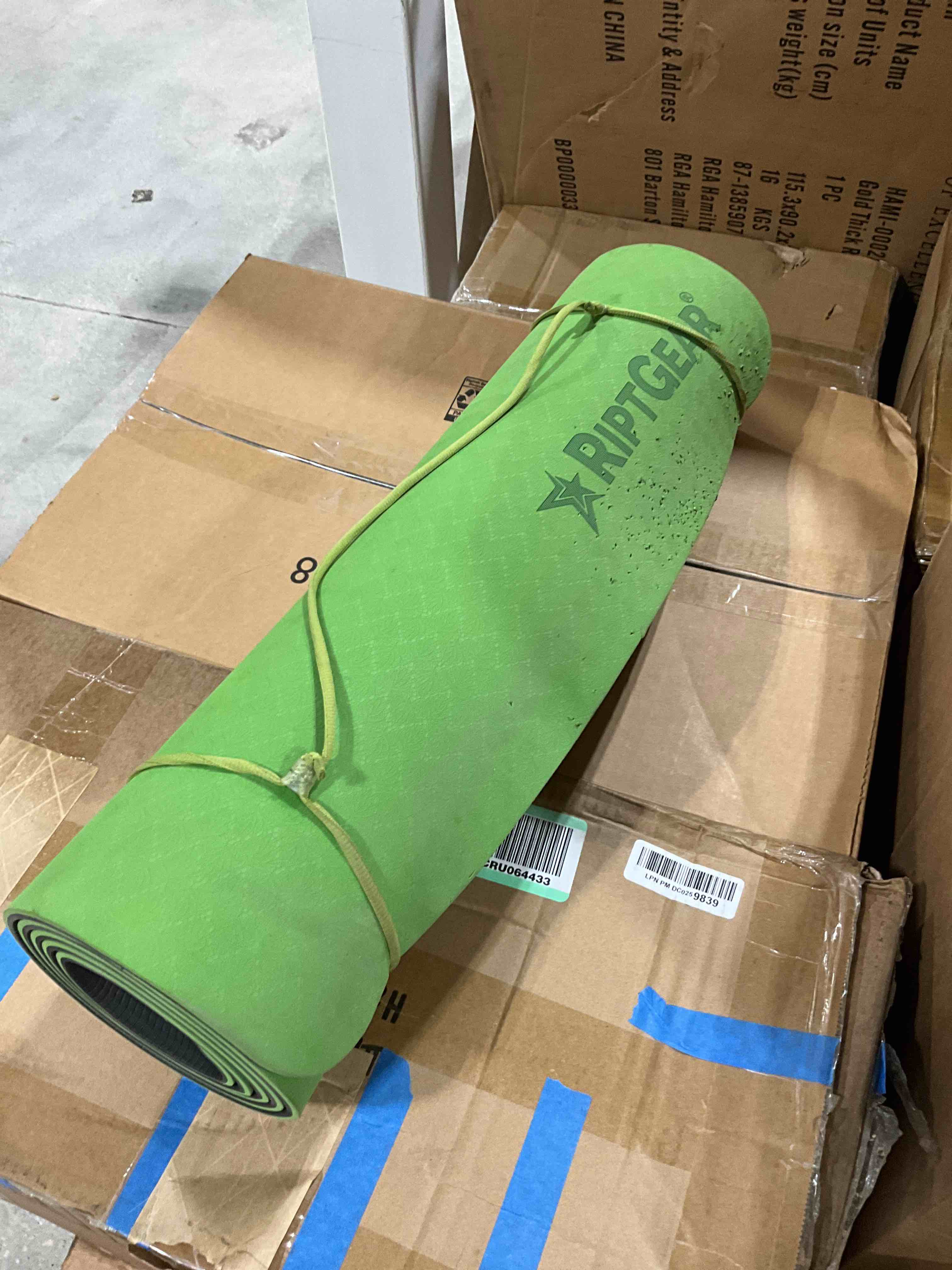 https://s3.amazonaws.com/lotting-images-prod/bidfta/BLU5777235_1718629021464.jpeg