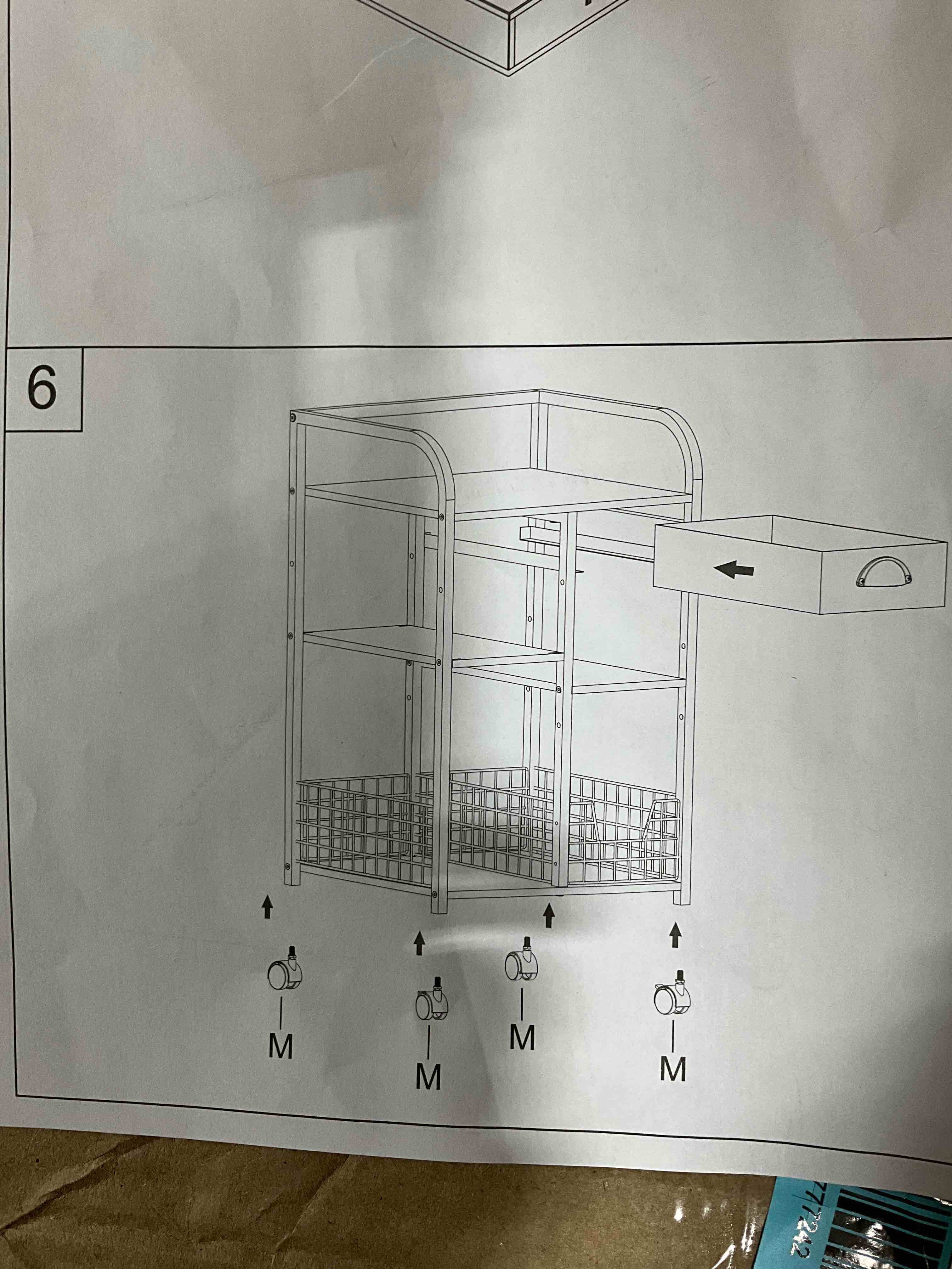 https://s3.amazonaws.com/lotting-images-prod/bidfta/BLU5777247_1718632729404.jpeg