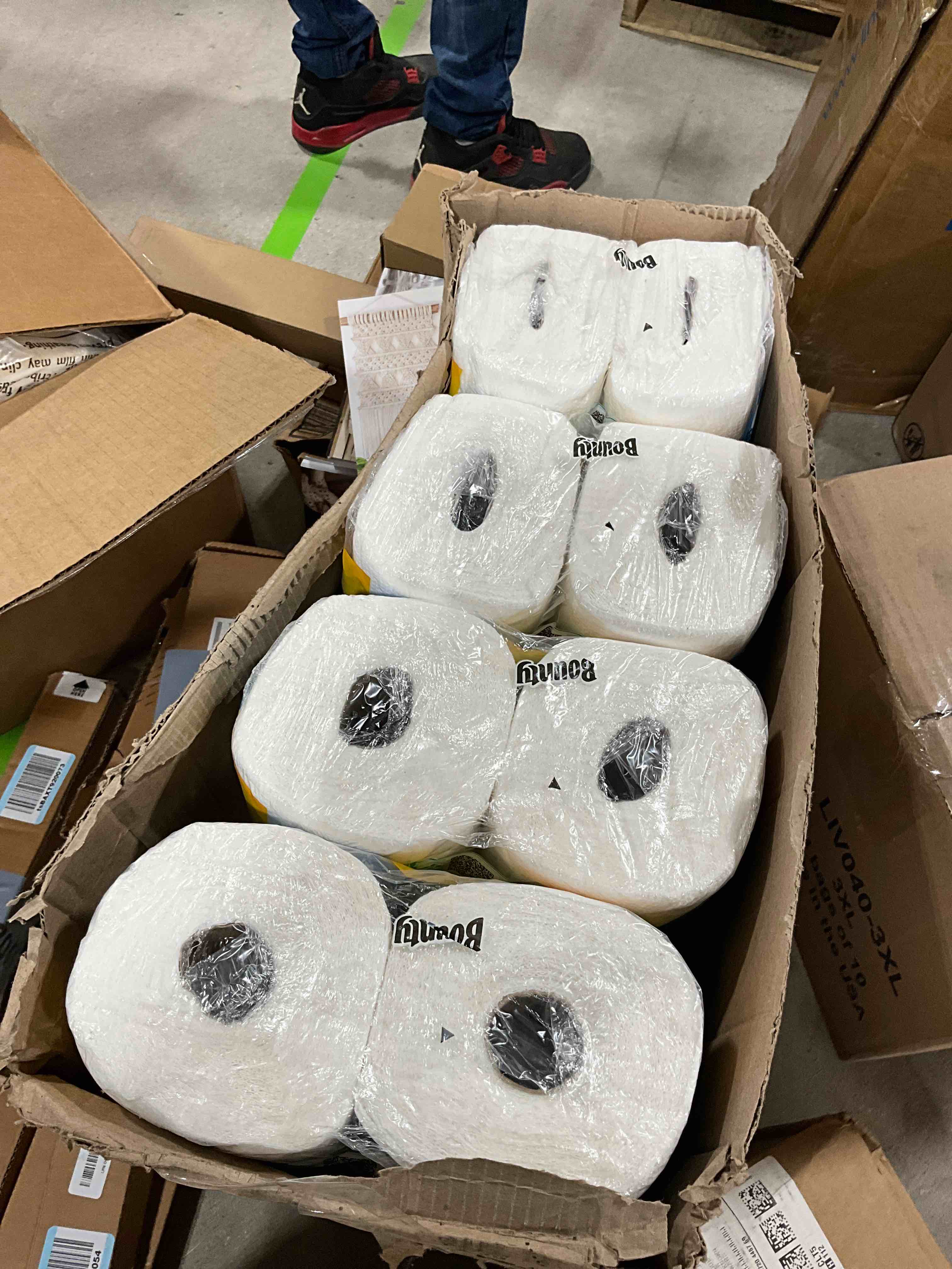 https://s3.amazonaws.com/lotting-images-prod/bidfta/BLU5778153_1720631709361.jpeg