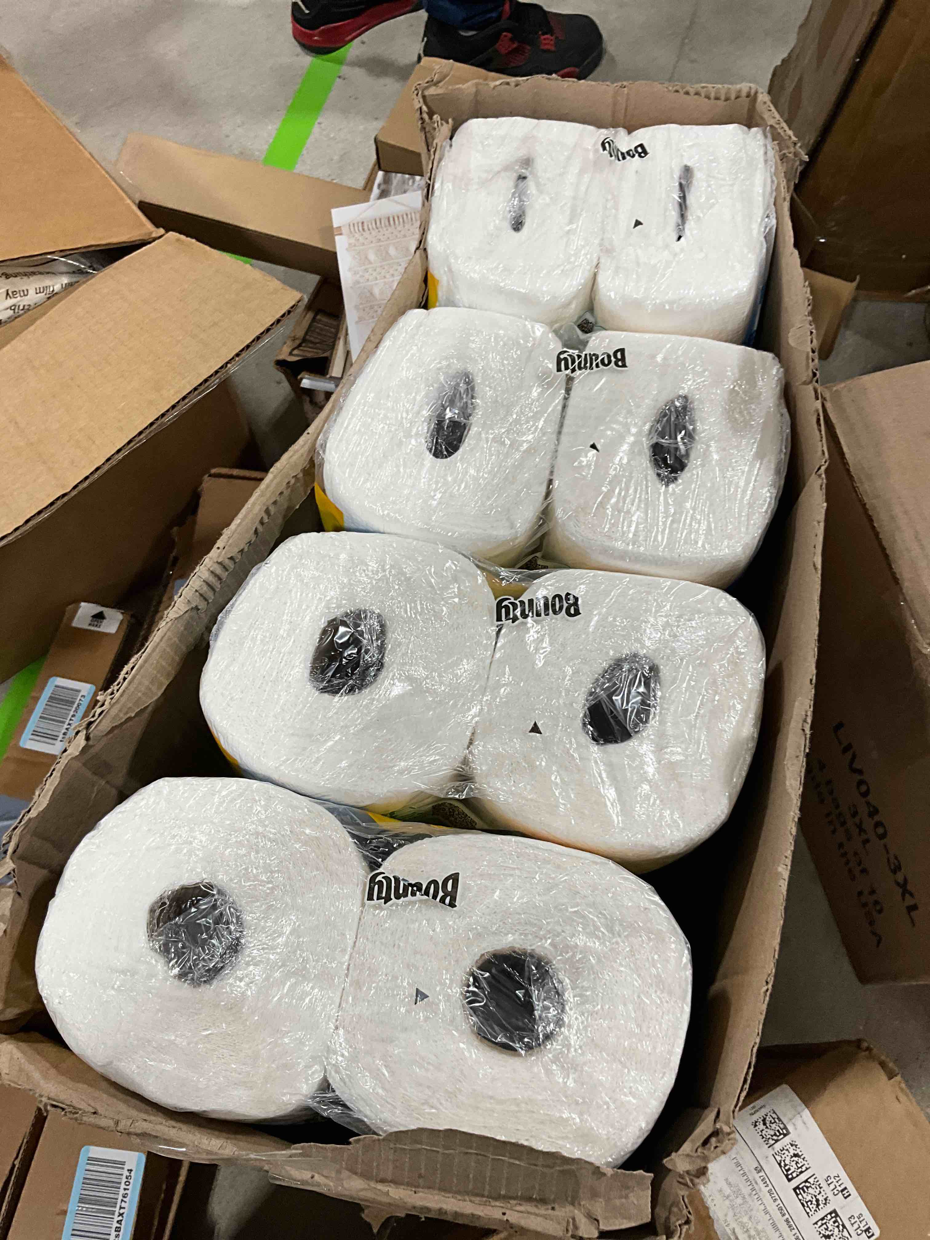 https://s3.amazonaws.com/lotting-images-prod/bidfta/BLU5778153_1720631710467.jpeg
