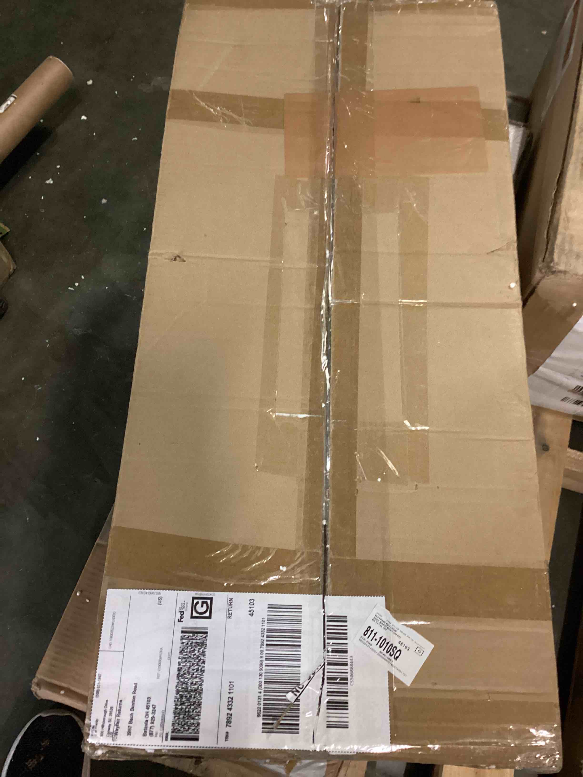 https://s3.amazonaws.com/lotting-images-prod/bidfta/BLU5779970_1708442788815.jpeg