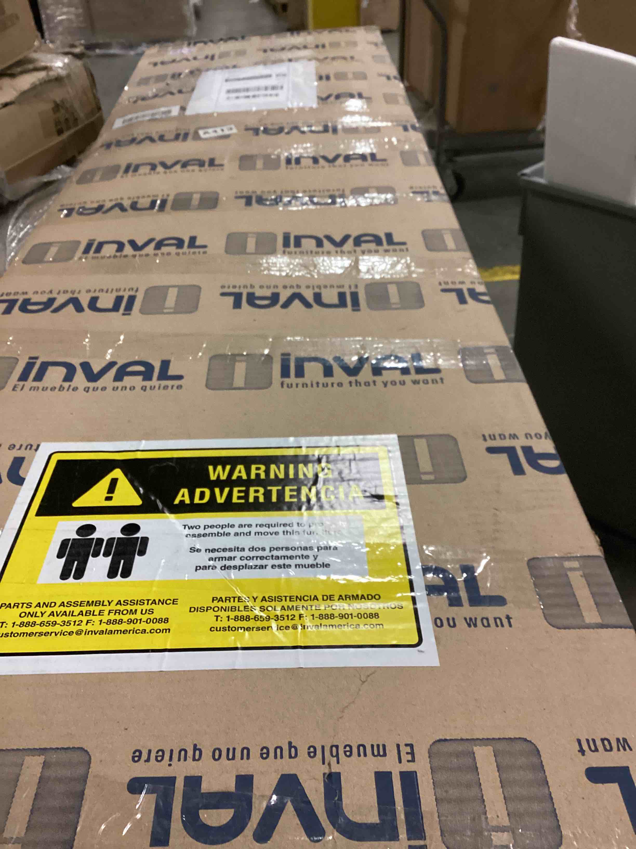 https://s3.amazonaws.com/lotting-images-prod/bidfta/BLU5779978_1708445279129.jpeg