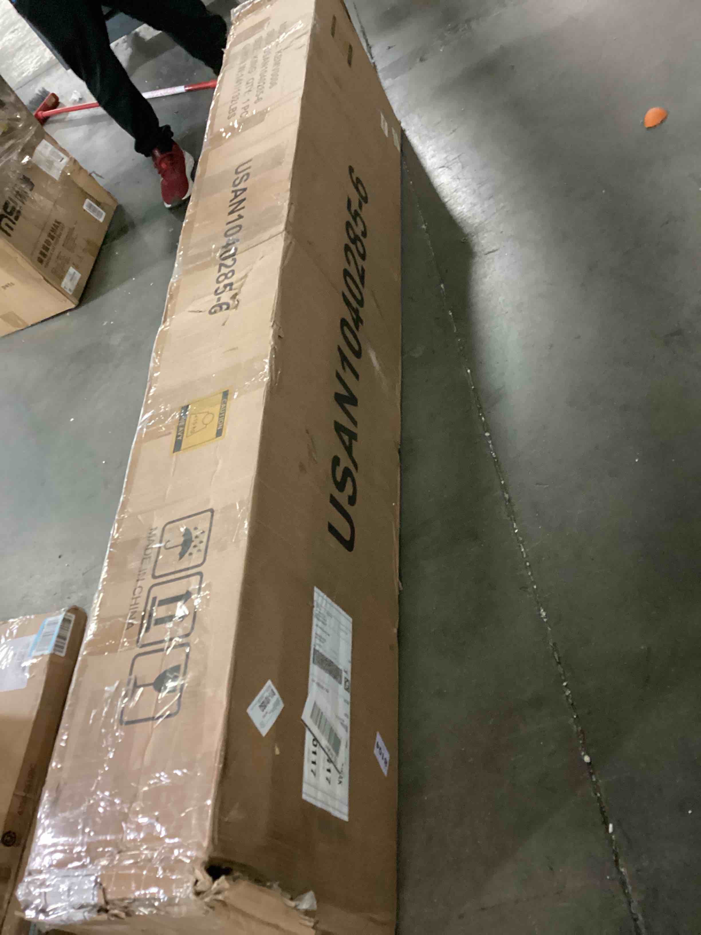 https://s3.amazonaws.com/lotting-images-prod/bidfta/BLU5779988_1708452804982.jpeg