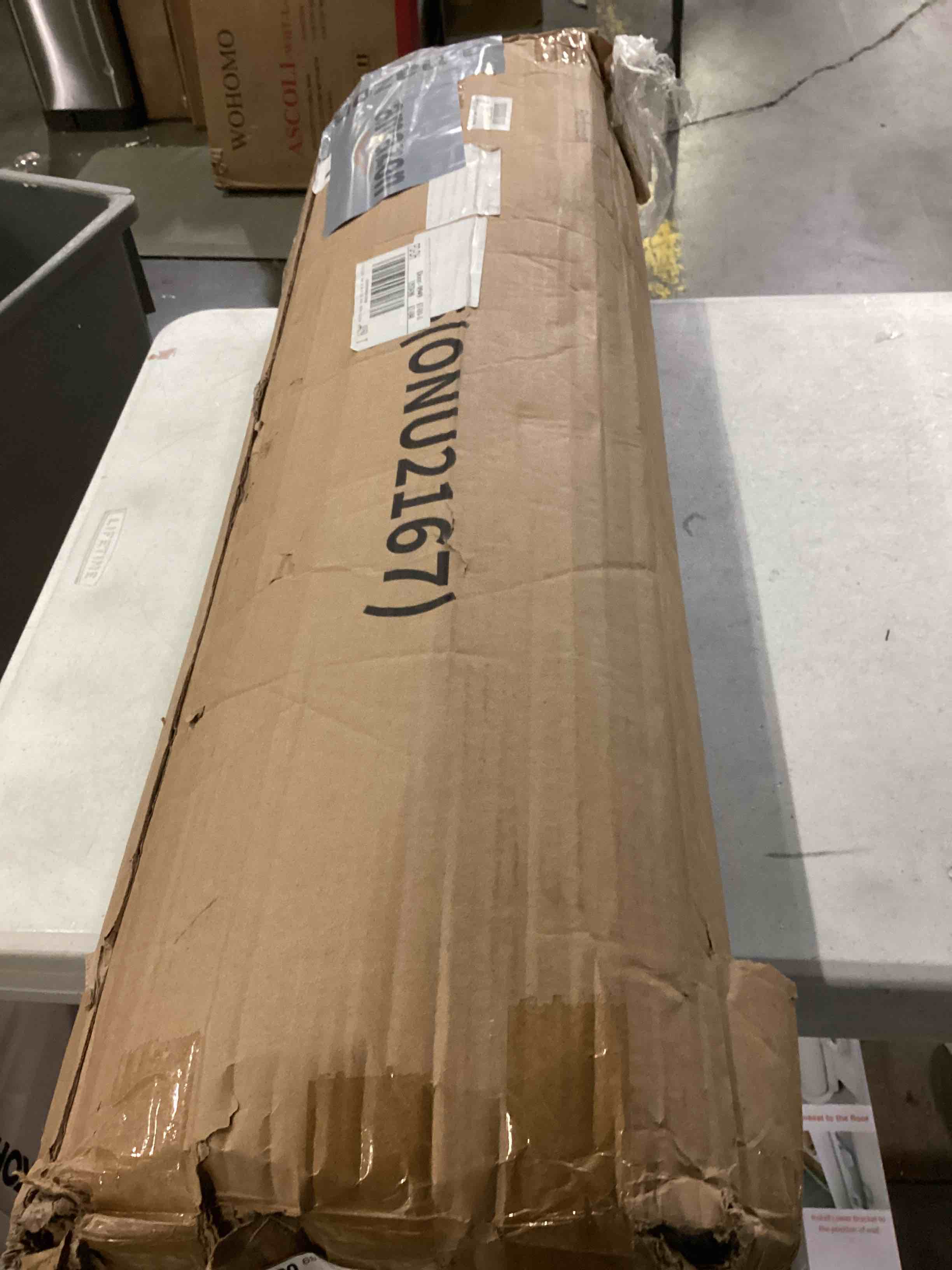 https://s3.amazonaws.com/lotting-images-prod/bidfta/BLU5780440_1709134915066.jpeg