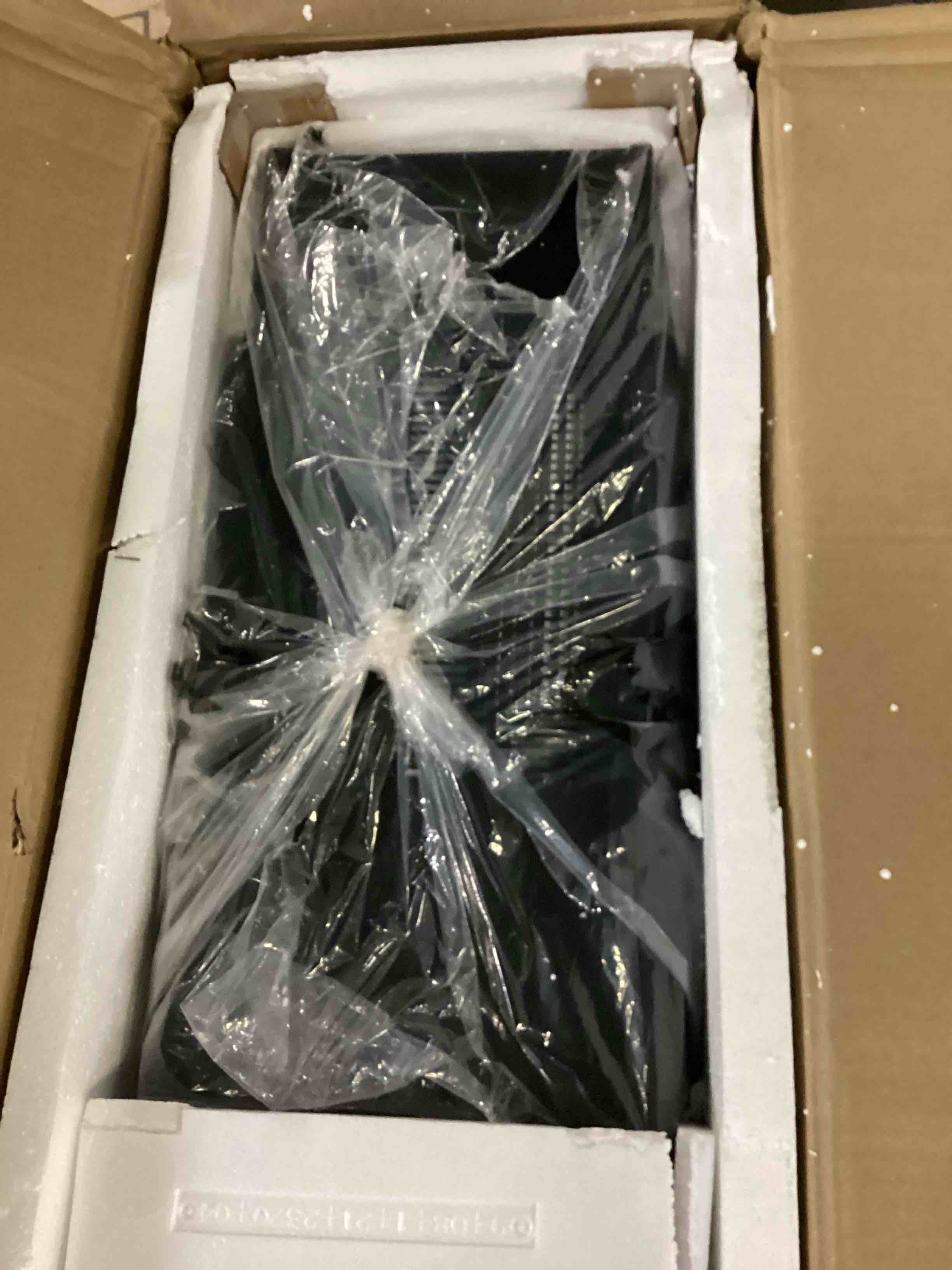 https://s3.amazonaws.com/lotting-images-prod/bidfta/BLU5780572_1709228075421.jpeg