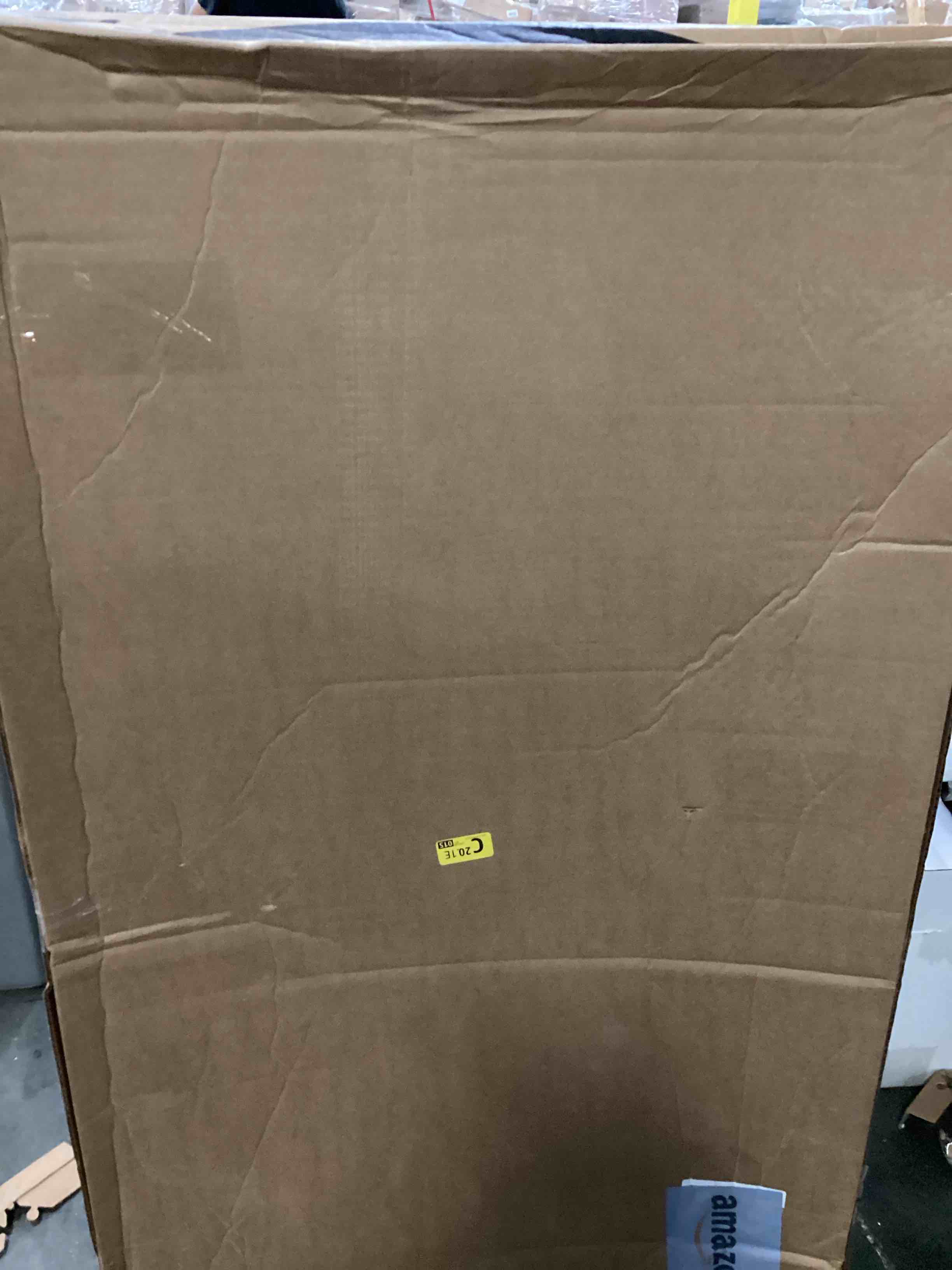 https://s3.amazonaws.com/lotting-images-prod/bidfta/BLU5780965_1709657520807.jpeg