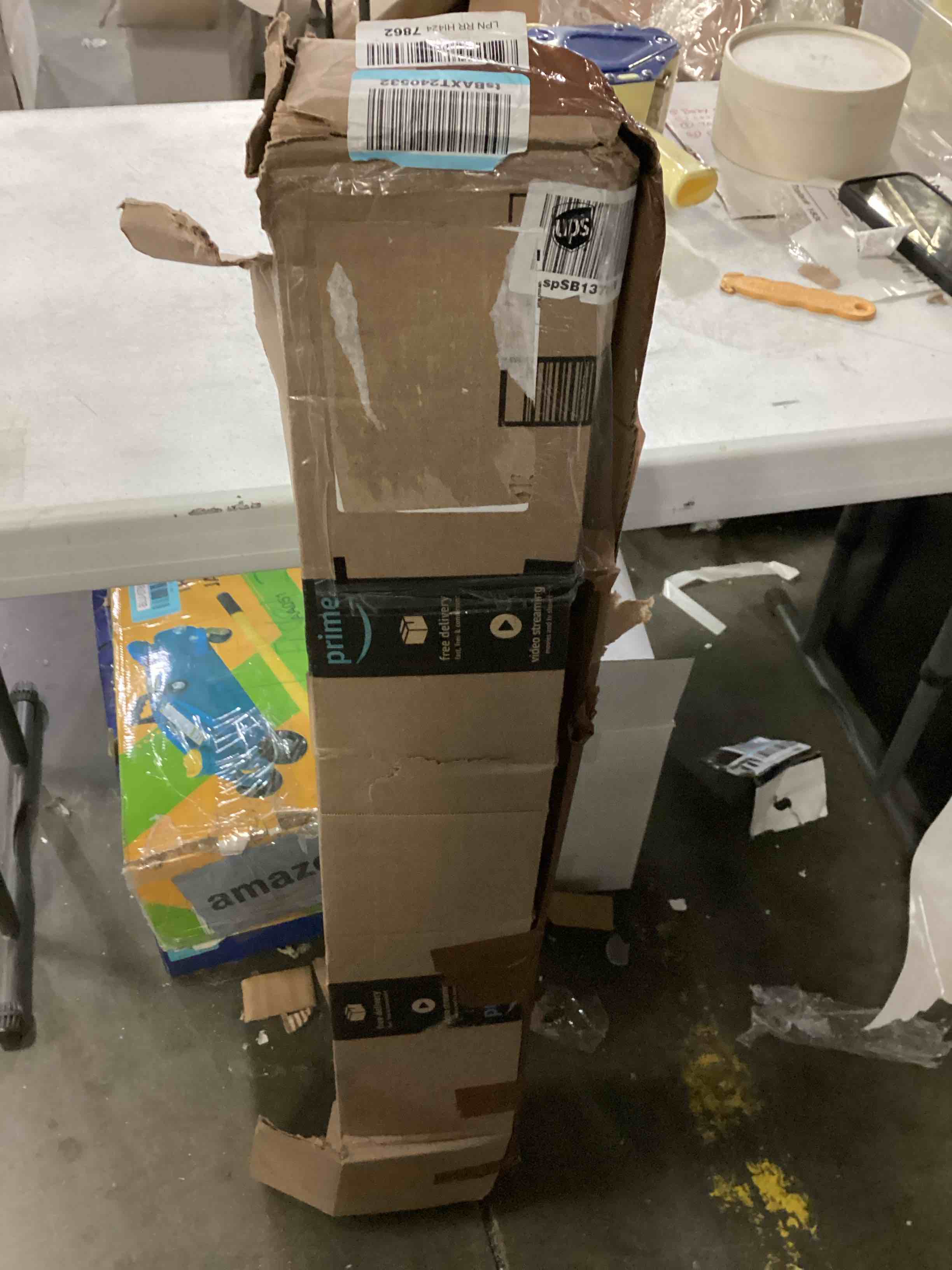 https://s3.amazonaws.com/lotting-images-prod/bidfta/BLU5780973_1709661248818.jpeg