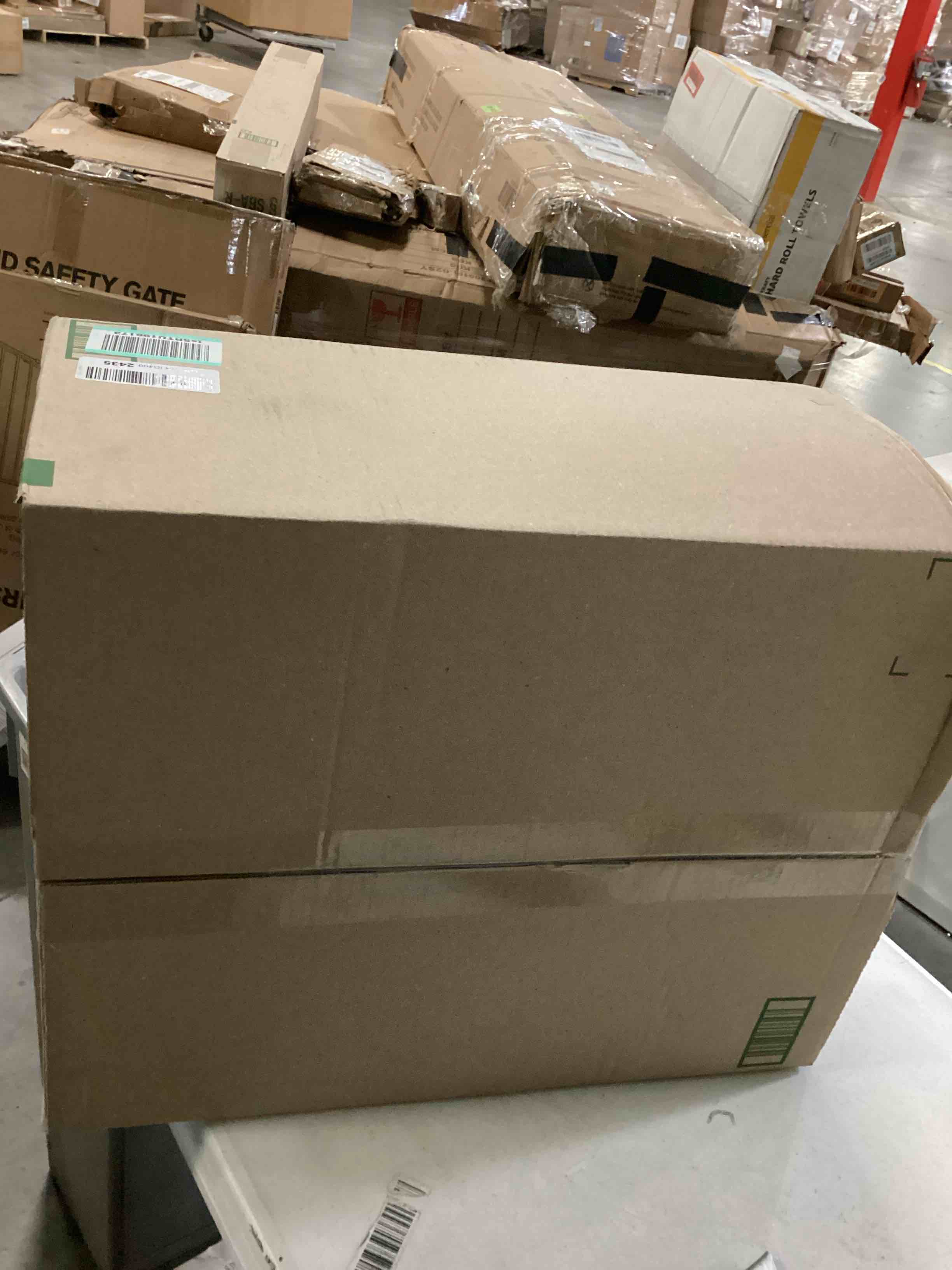 https://s3.amazonaws.com/lotting-images-prod/bidfta/BLU5781062_1709747002551.jpeg