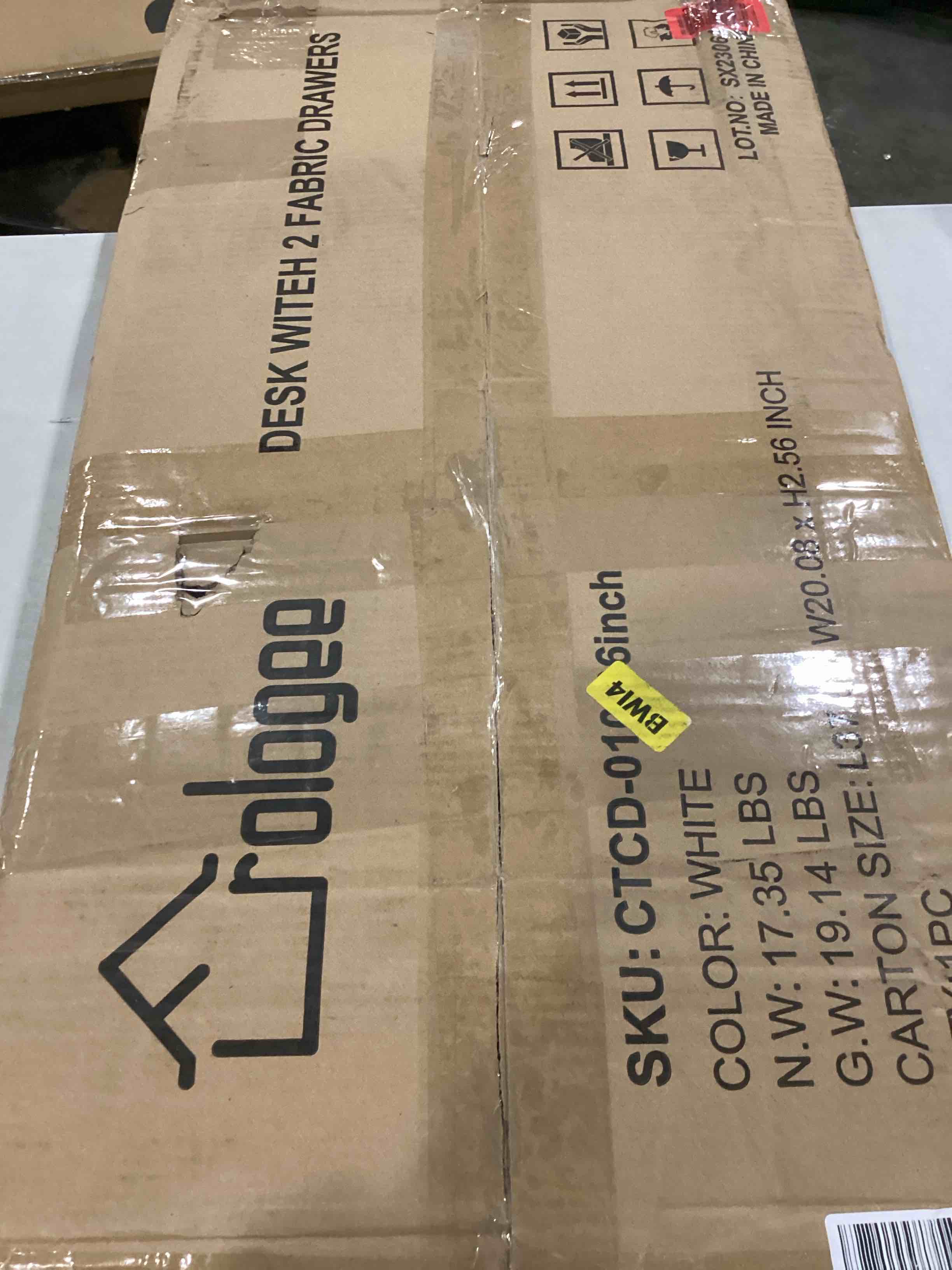 https://s3.amazonaws.com/lotting-images-prod/bidfta/BLU5781456_1707328755965.jpeg