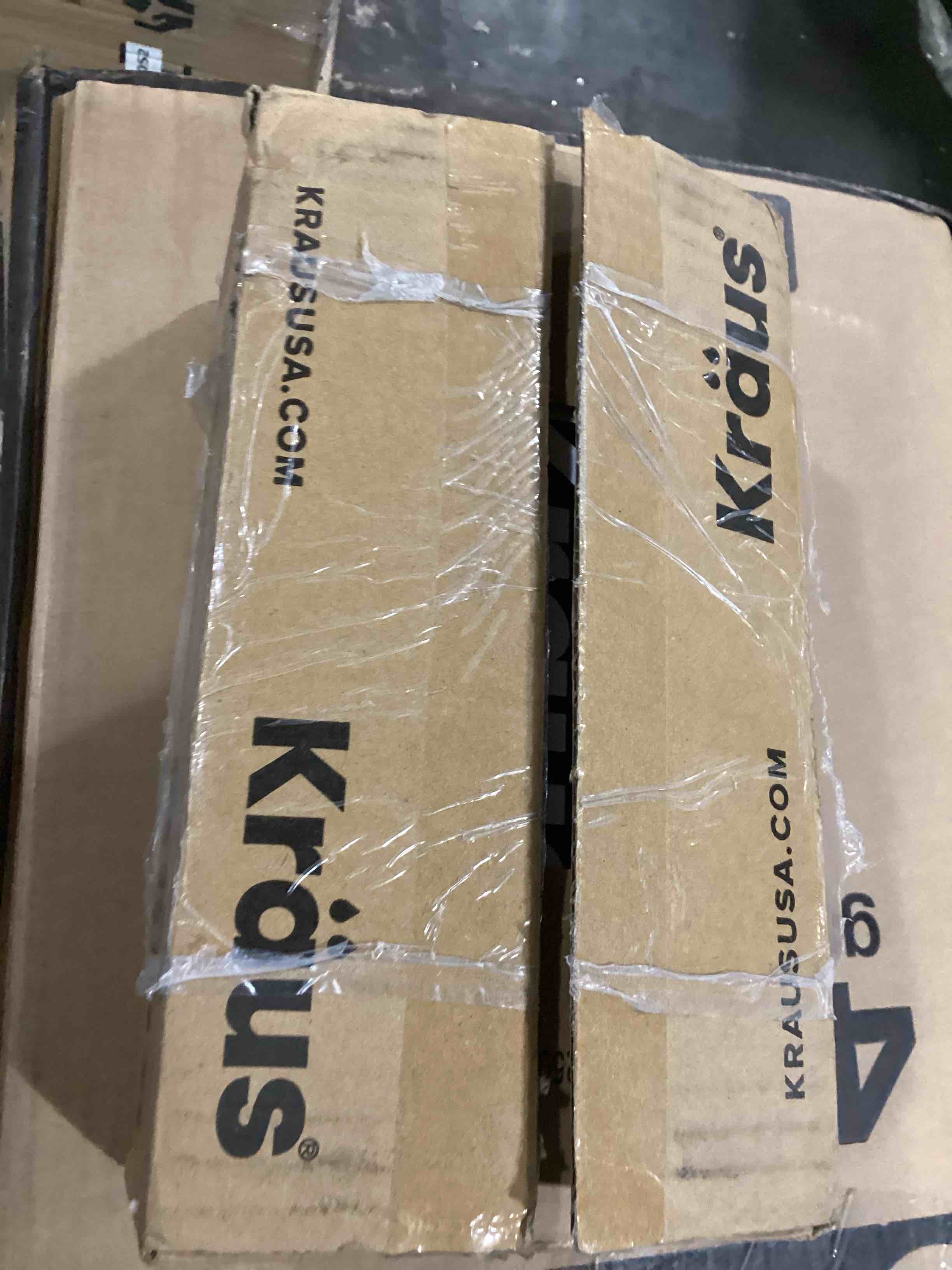 https://s3.amazonaws.com/lotting-images-prod/bidfta/BLU5781835_1707927286605.jpeg