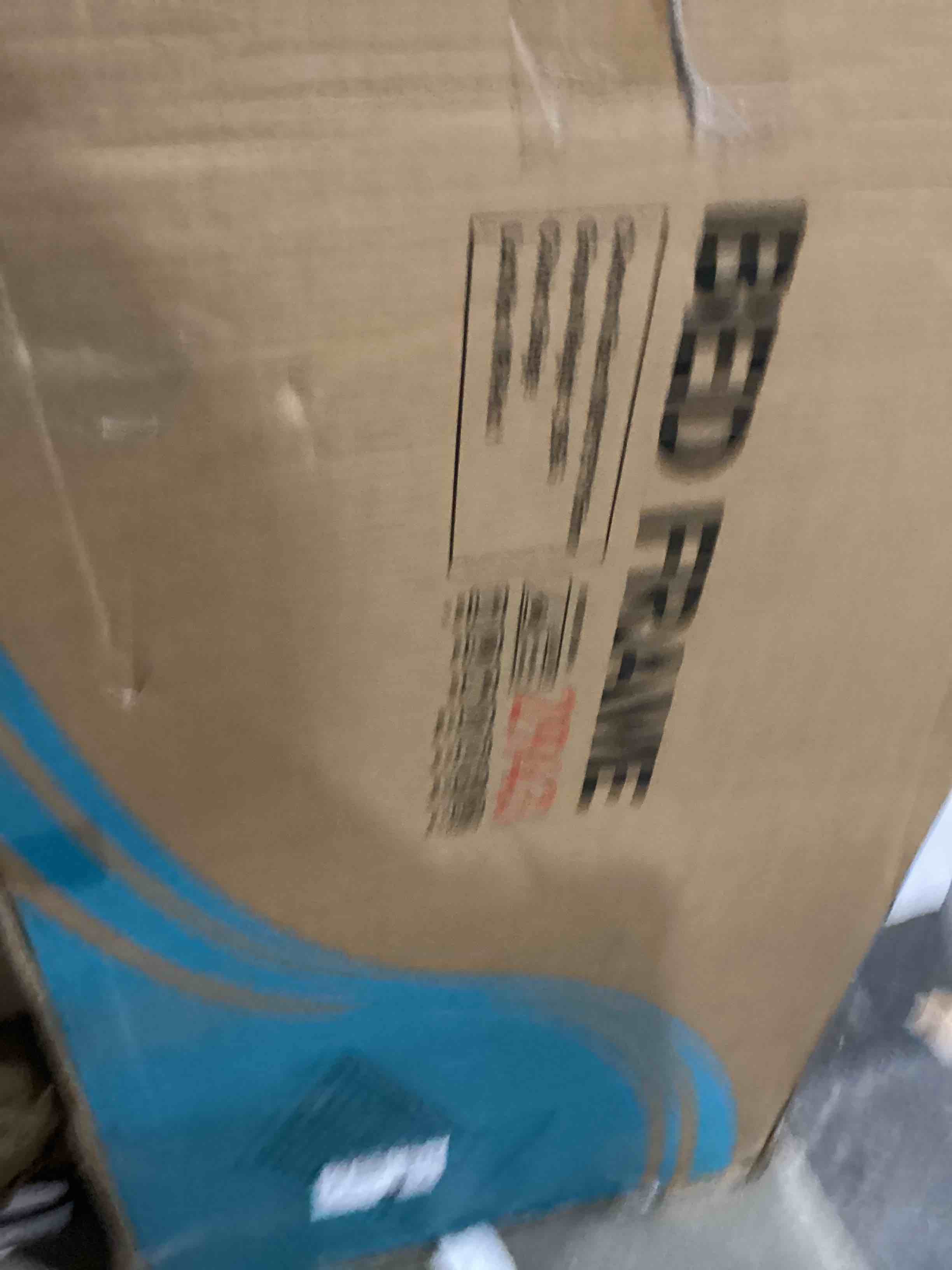 https://s3.amazonaws.com/lotting-images-prod/bidfta/BLU5782272_1708372667570.jpeg