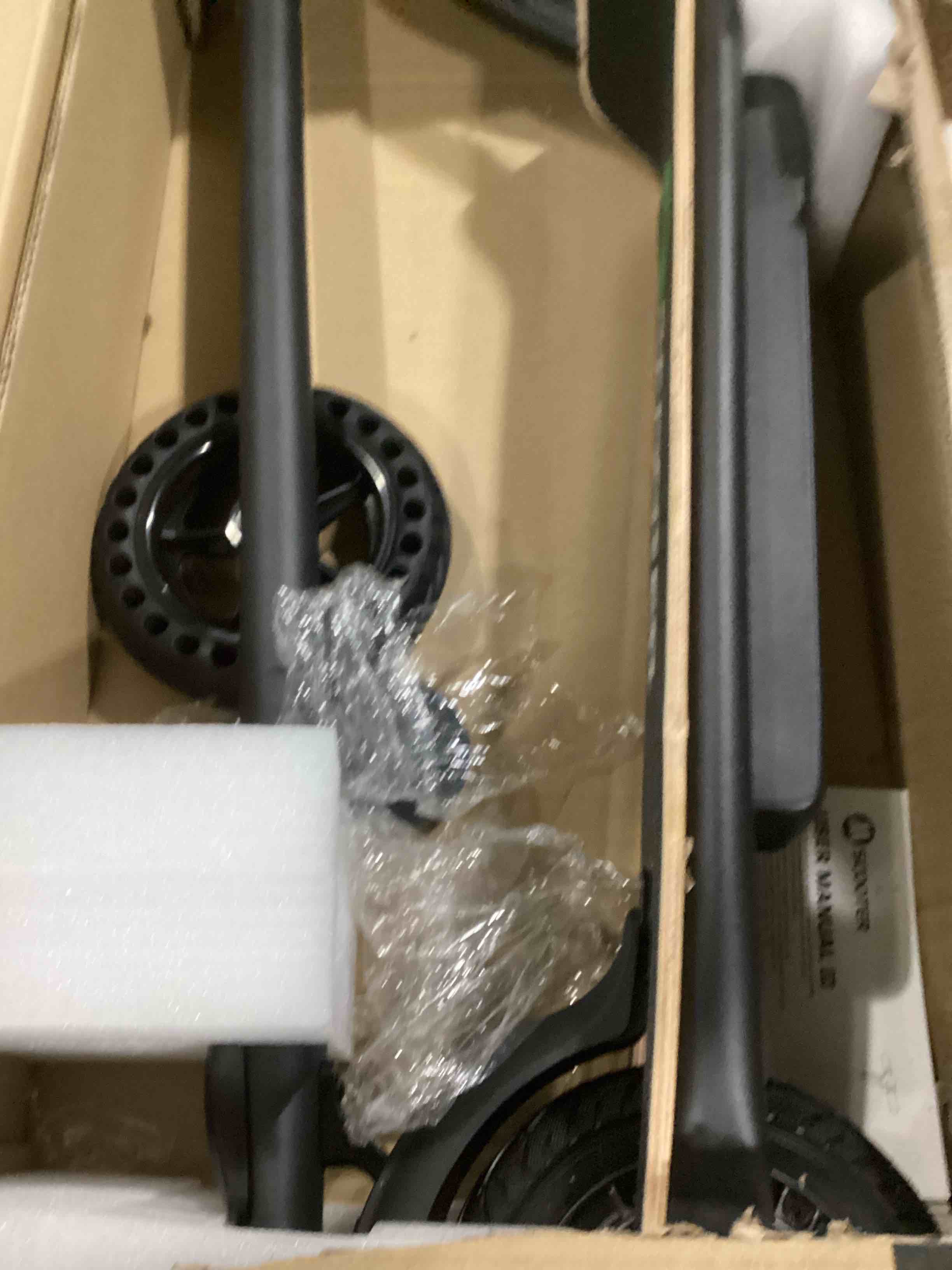 https://s3.amazonaws.com/lotting-images-prod/bidfta/BLU5782282_1708431854203.jpeg