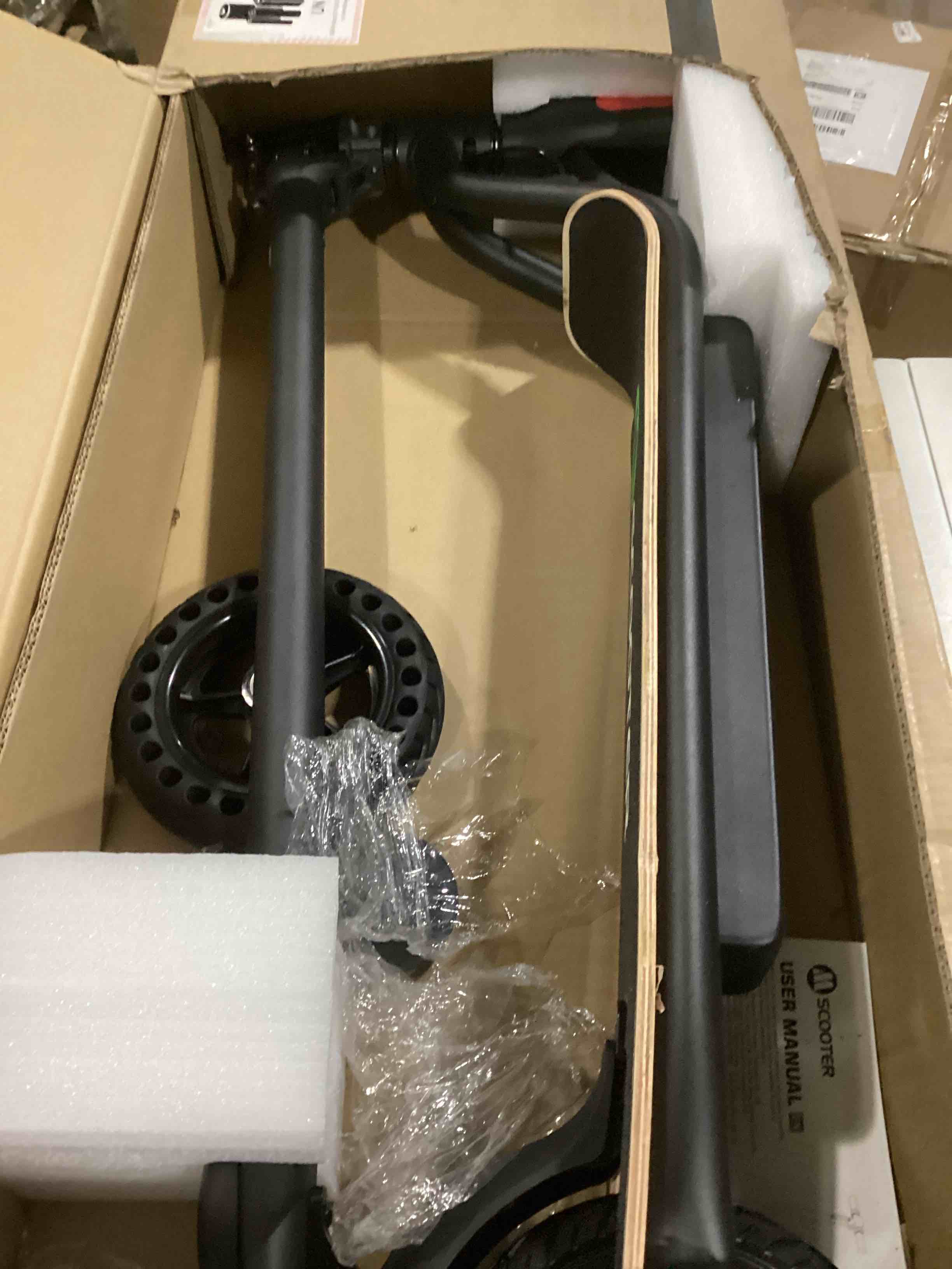 https://s3.amazonaws.com/lotting-images-prod/bidfta/BLU5782282_1708431856348.jpeg