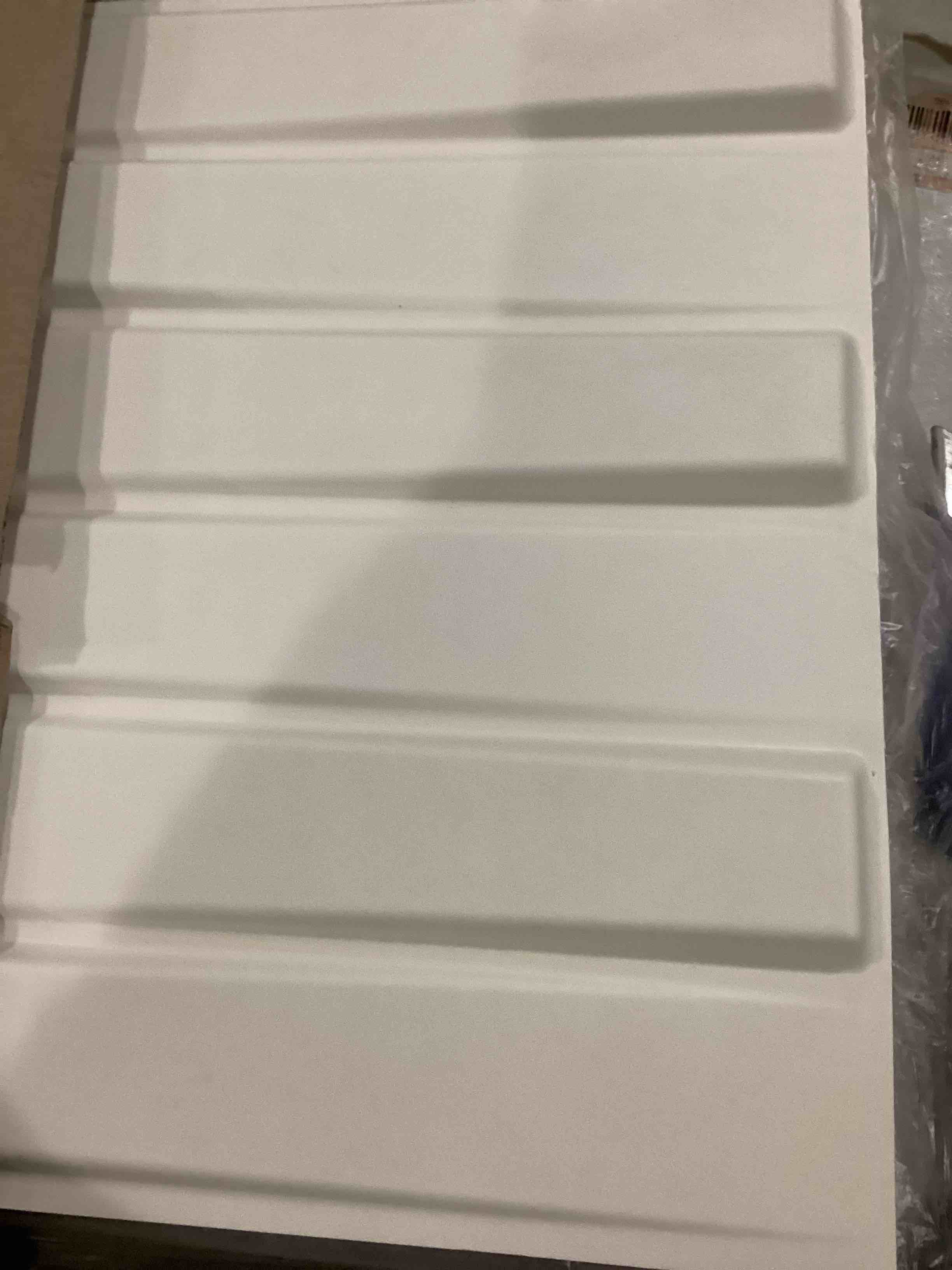 https://s3.amazonaws.com/lotting-images-prod/bidfta/BLU5782285_1708432351530.jpeg