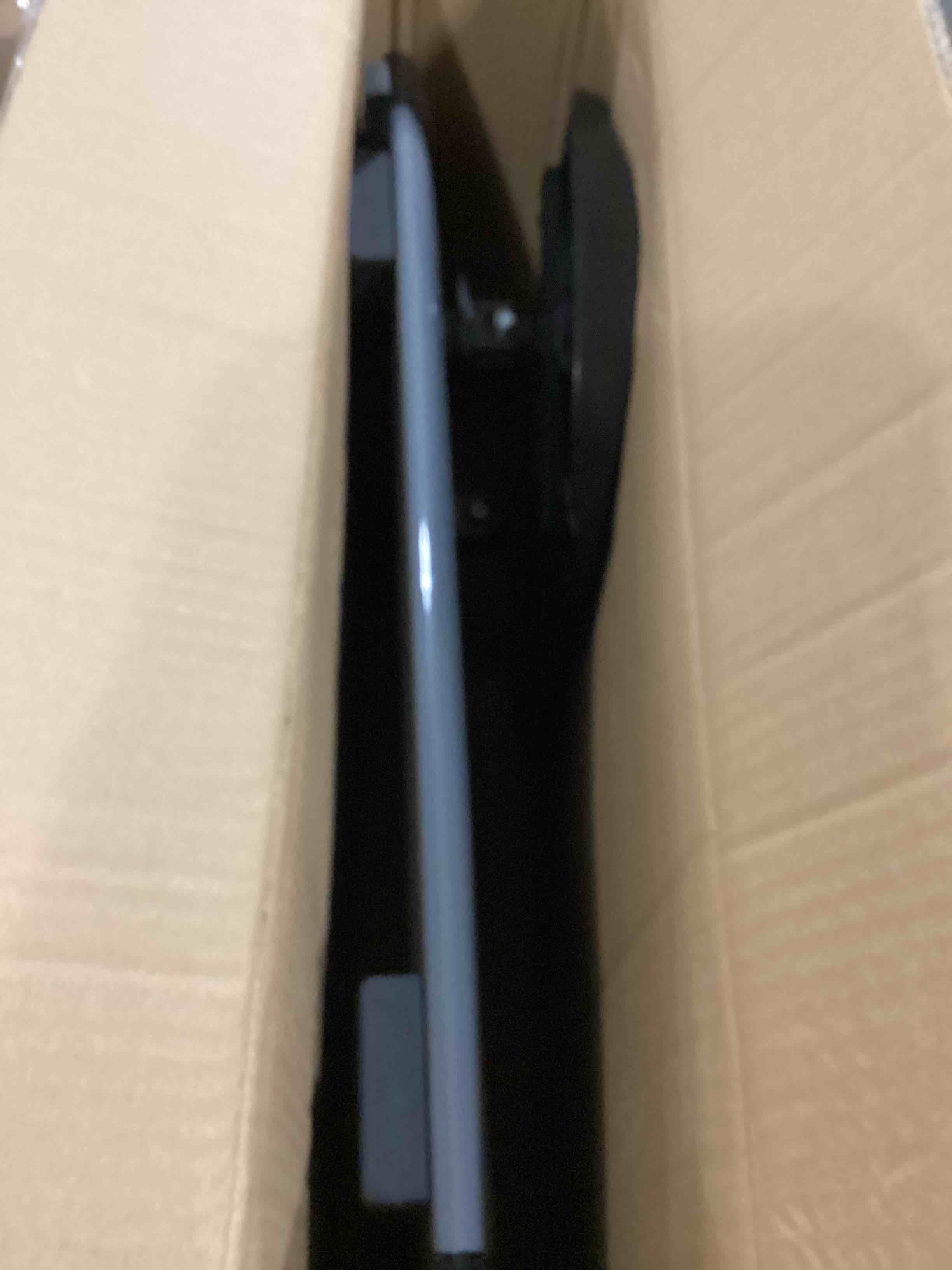 https://s3.amazonaws.com/lotting-images-prod/bidfta/BLU5782549_1708712376947.jpeg