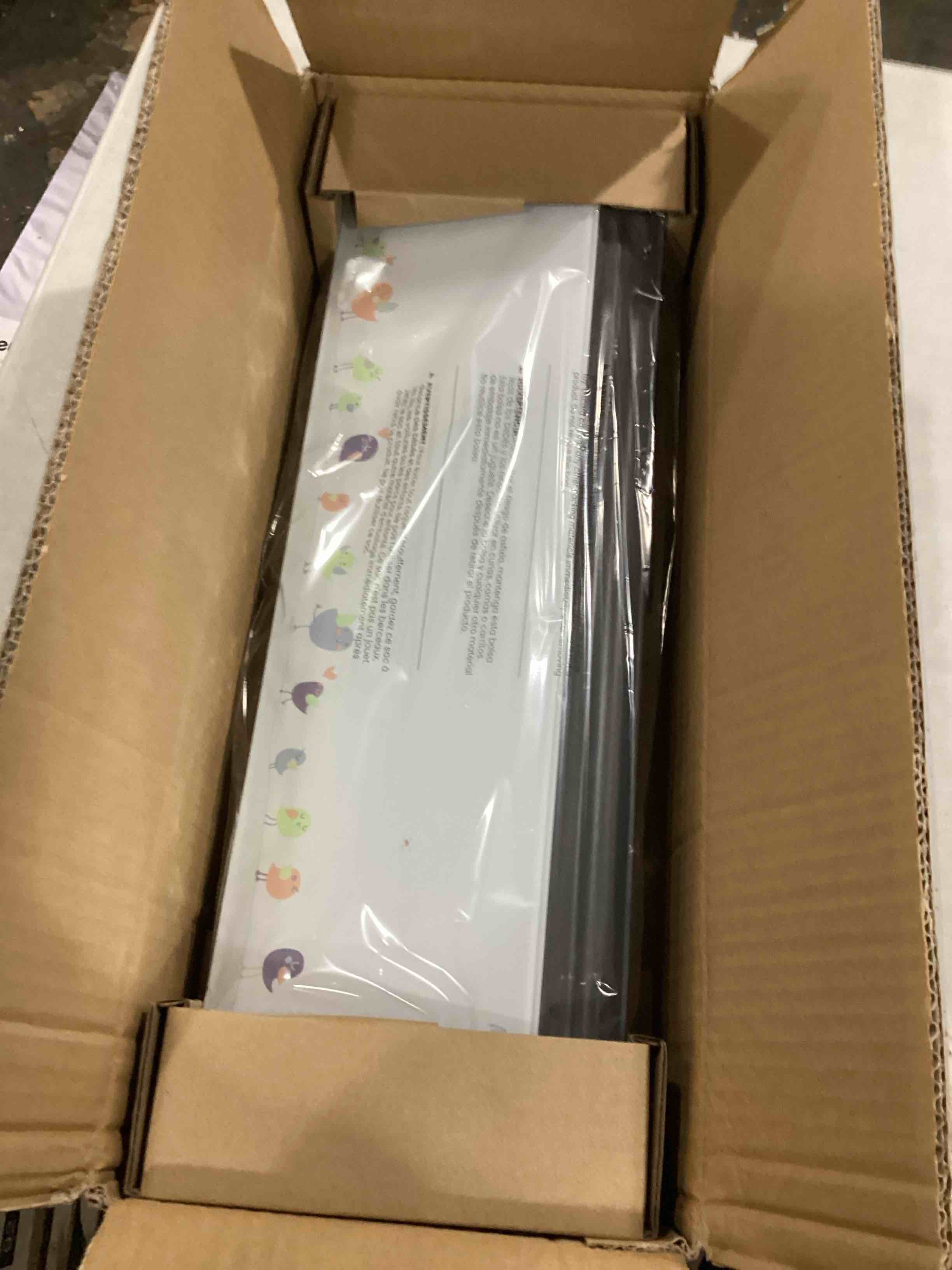 https://s3.amazonaws.com/lotting-images-prod/bidfta/BLU5782553_1708712728239.jpeg