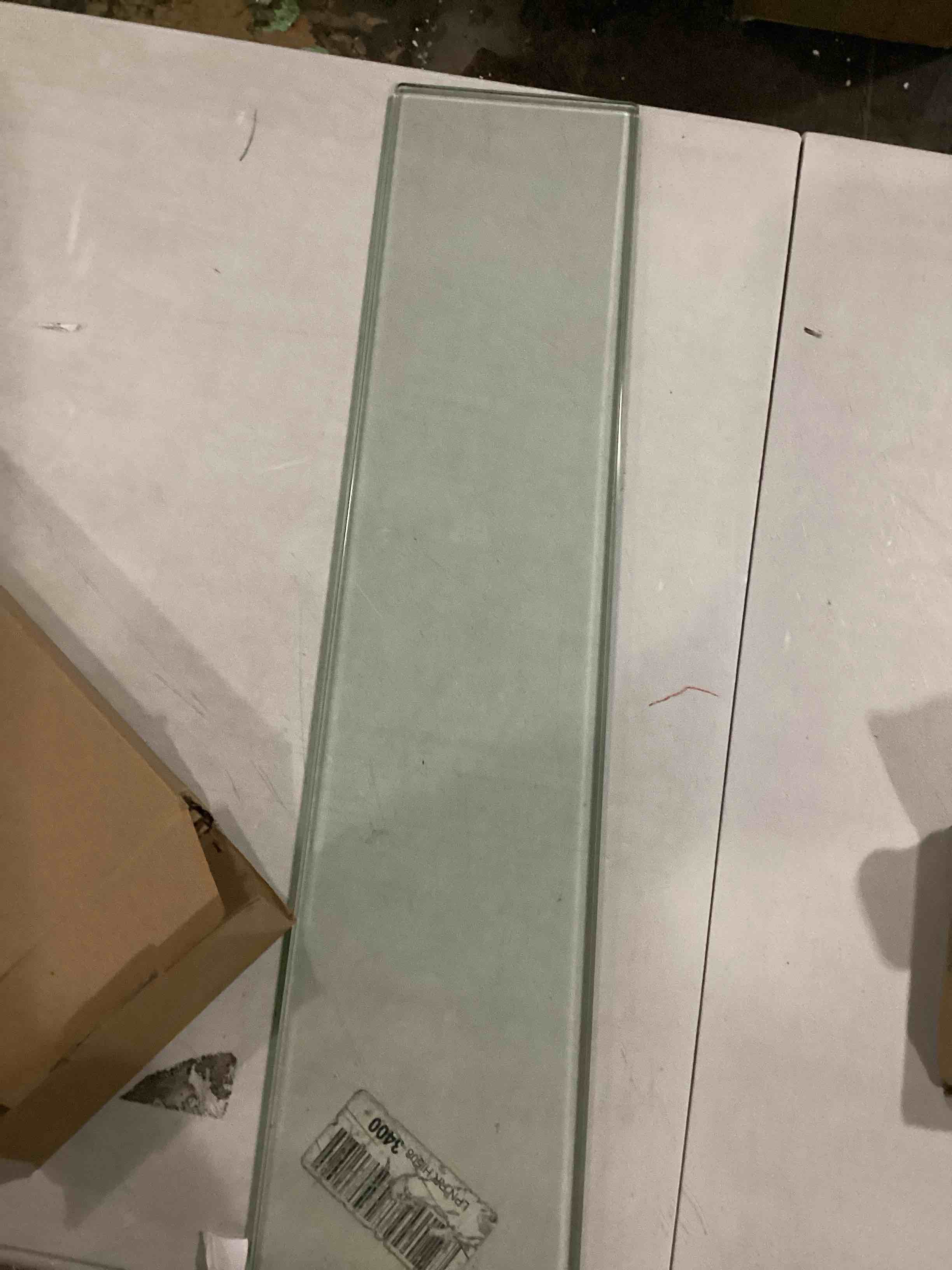 https://s3.amazonaws.com/lotting-images-prod/bidfta/BLU5782748_1709122843643.jpeg