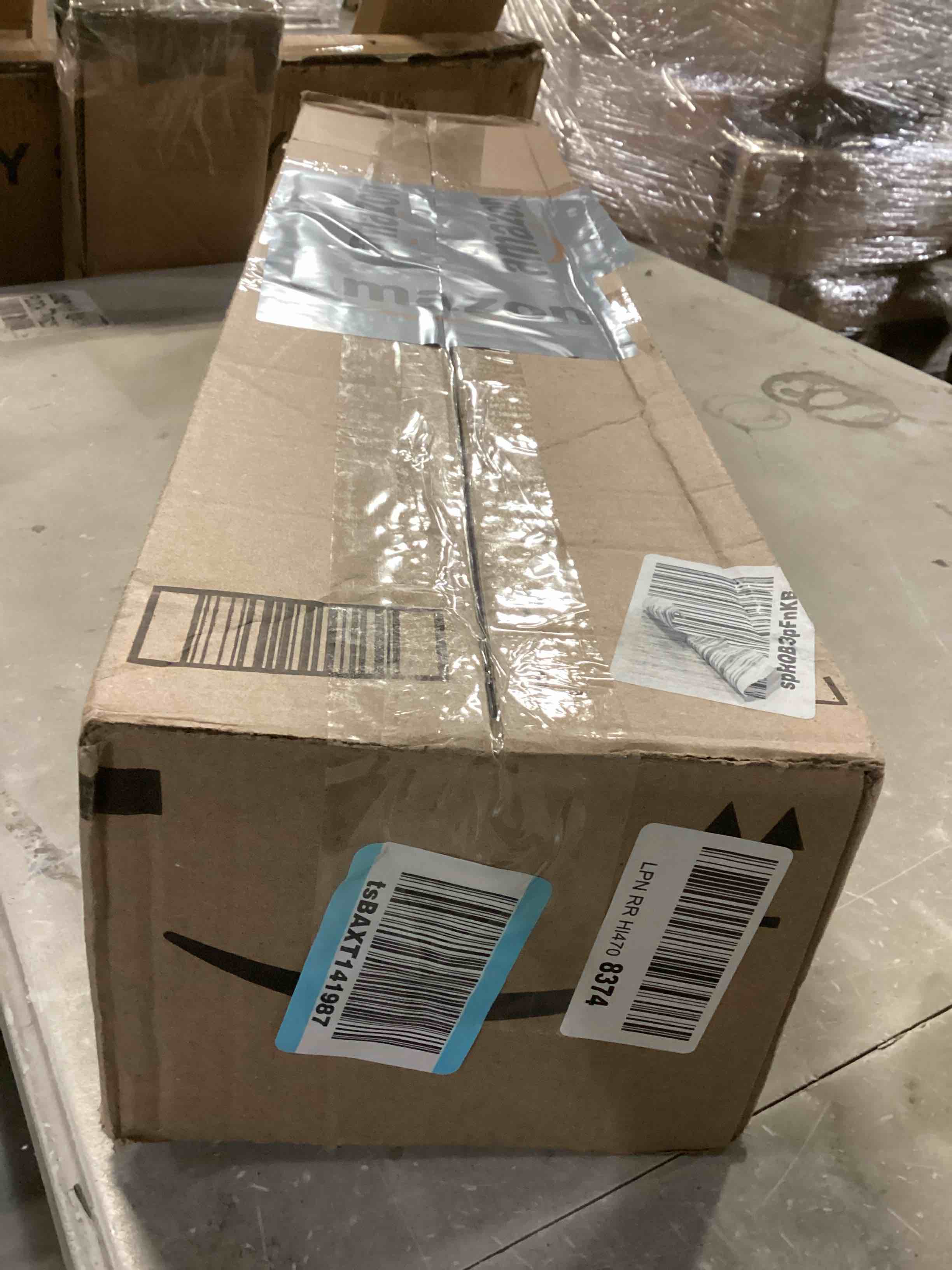 https://s3.amazonaws.com/lotting-images-prod/bidfta/BLU5783010_1708112233079.jpeg