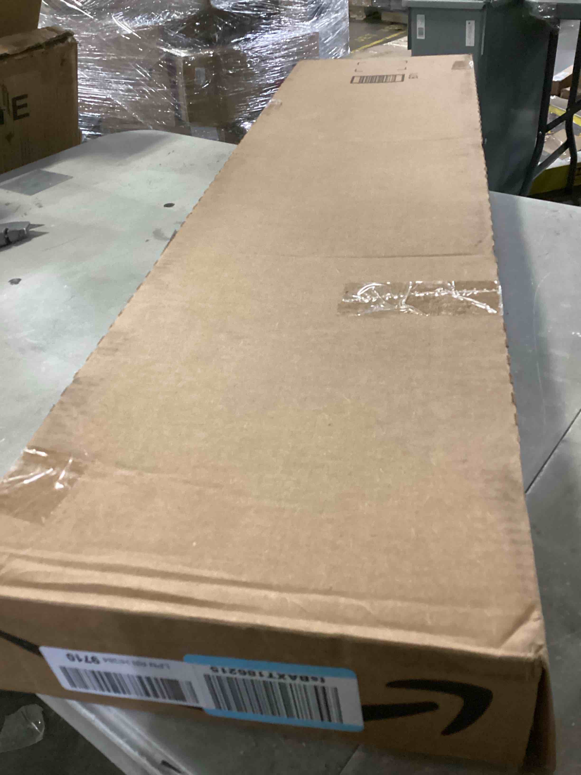 https://s3.amazonaws.com/lotting-images-prod/bidfta/BLU5783023_1708114337051.jpeg
