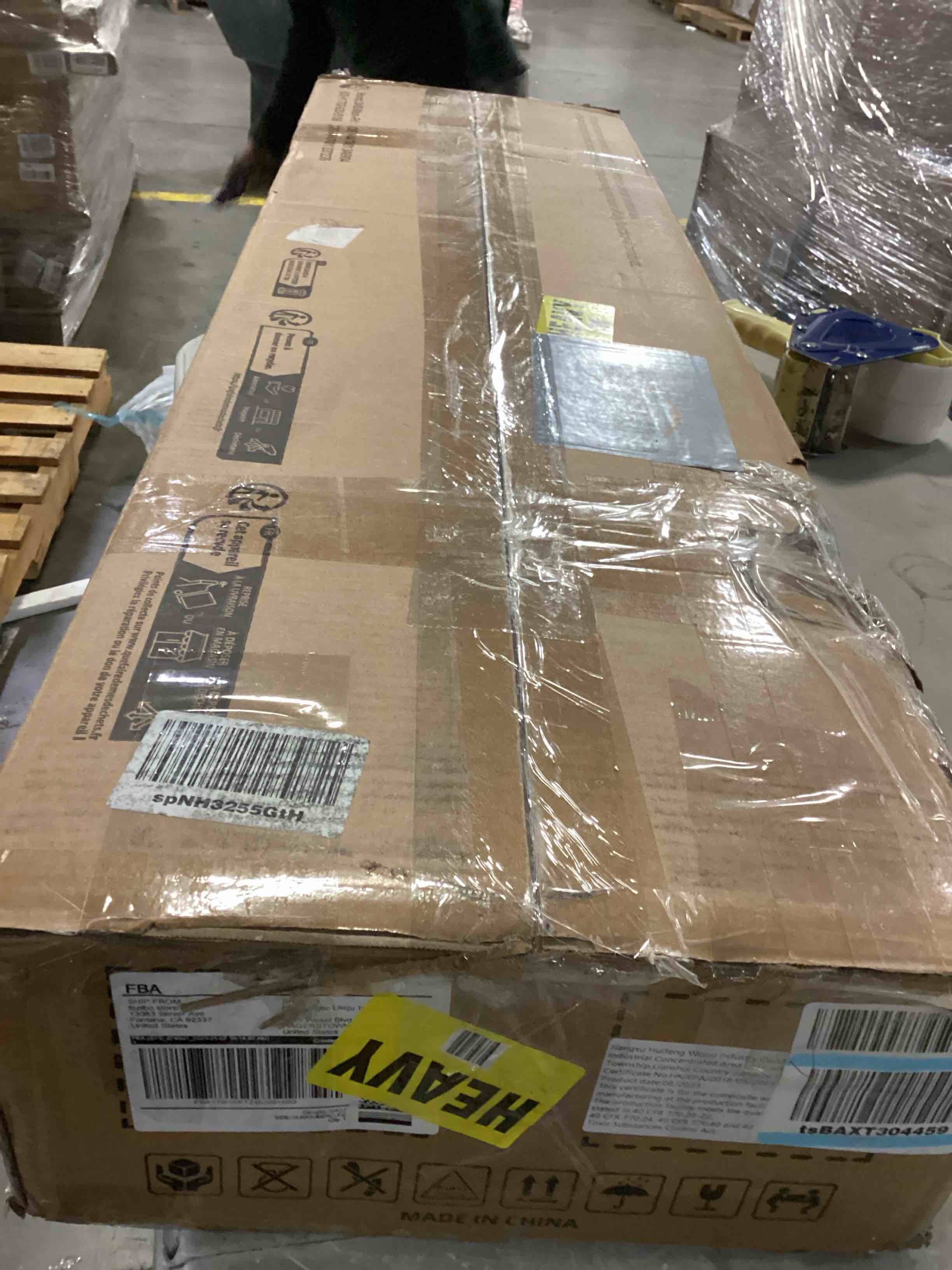 https://s3.amazonaws.com/lotting-images-prod/bidfta/BLU5783122_1708361158898.jpeg
