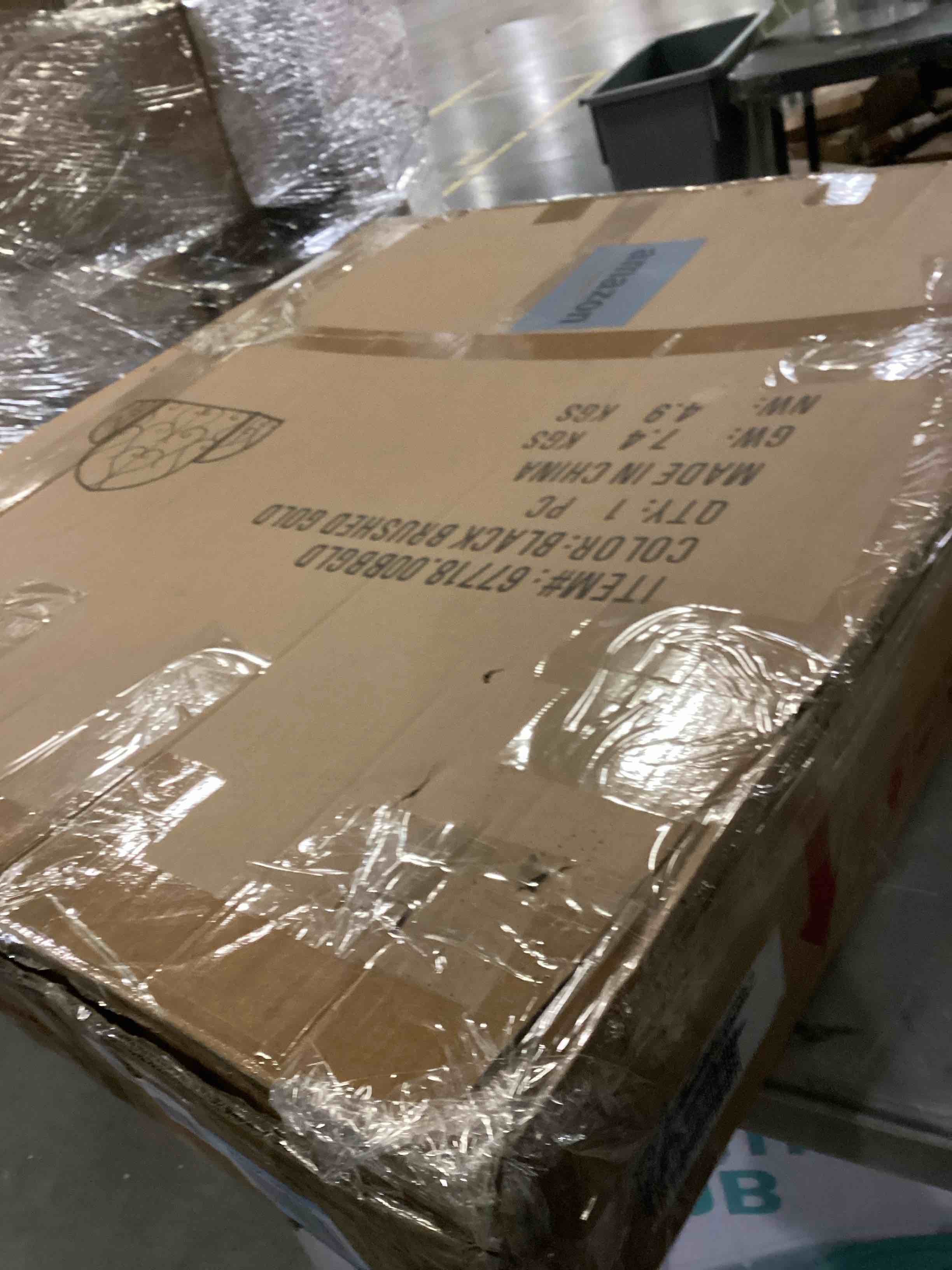 https://s3.amazonaws.com/lotting-images-prod/bidfta/BLU5783128_1708364661481.jpeg