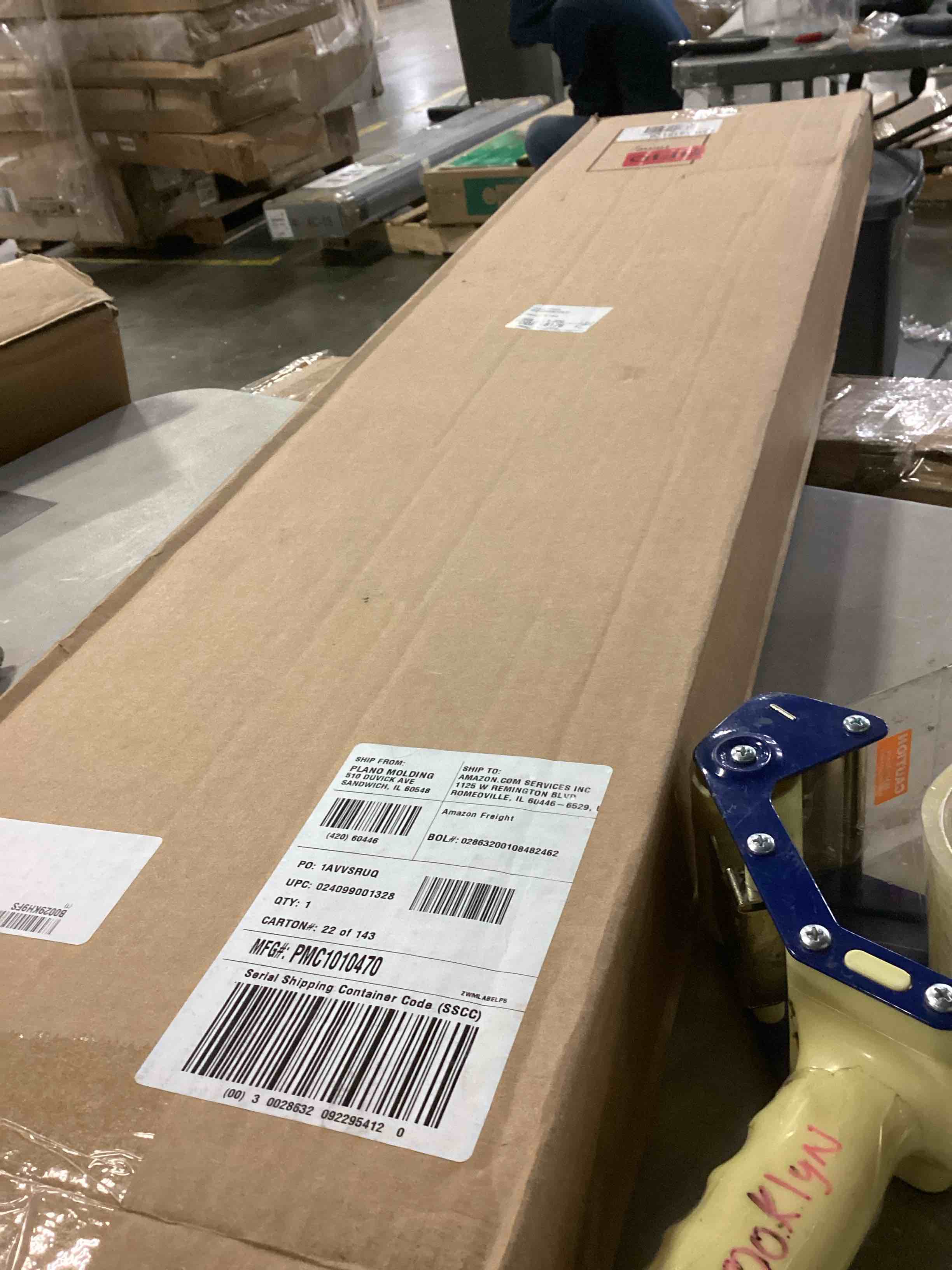 https://s3.amazonaws.com/lotting-images-prod/bidfta/BLU5783208_1708443628022.jpeg