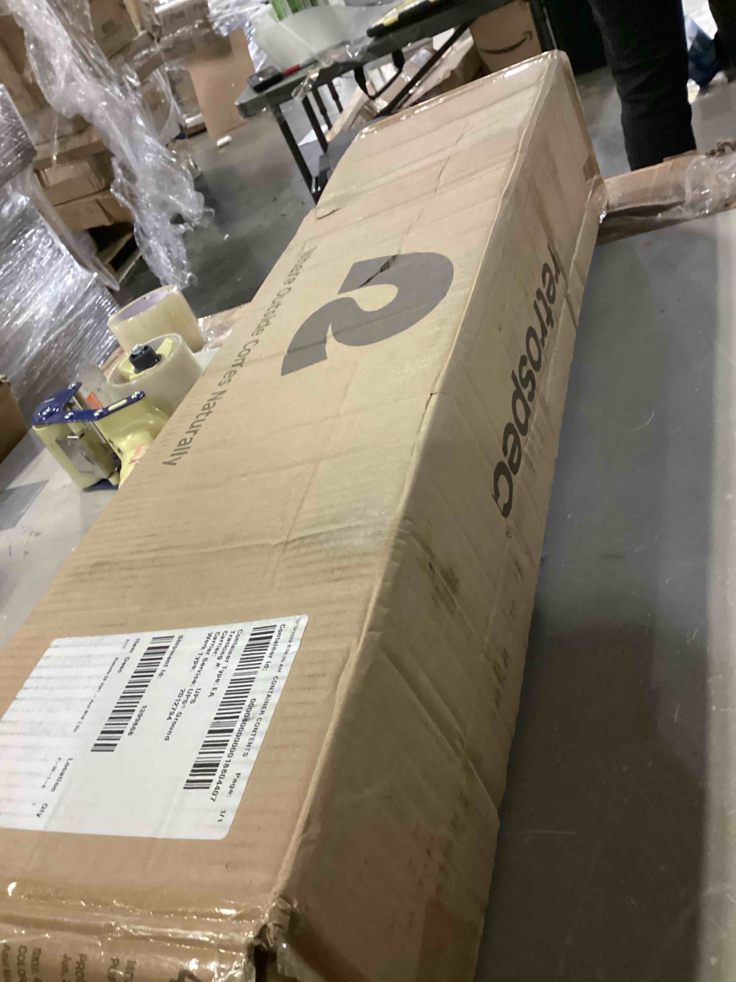 https://s3.amazonaws.com/lotting-images-prod/bidfta/BLU5783219_1708445465939.jpeg
