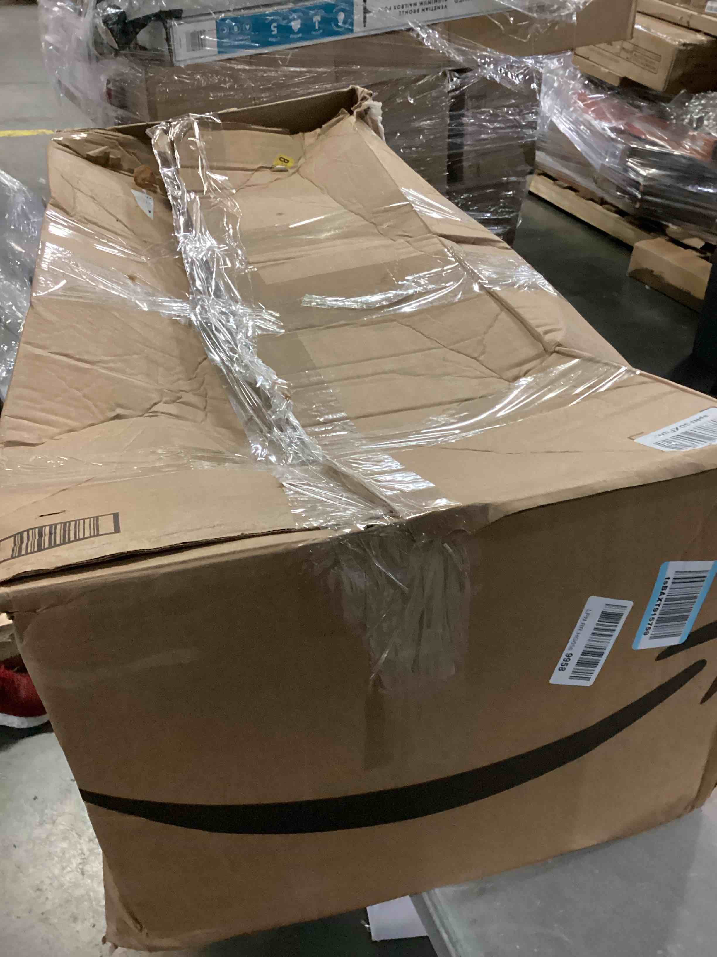 https://s3.amazonaws.com/lotting-images-prod/bidfta/BLU5783910_1709731159188.jpeg