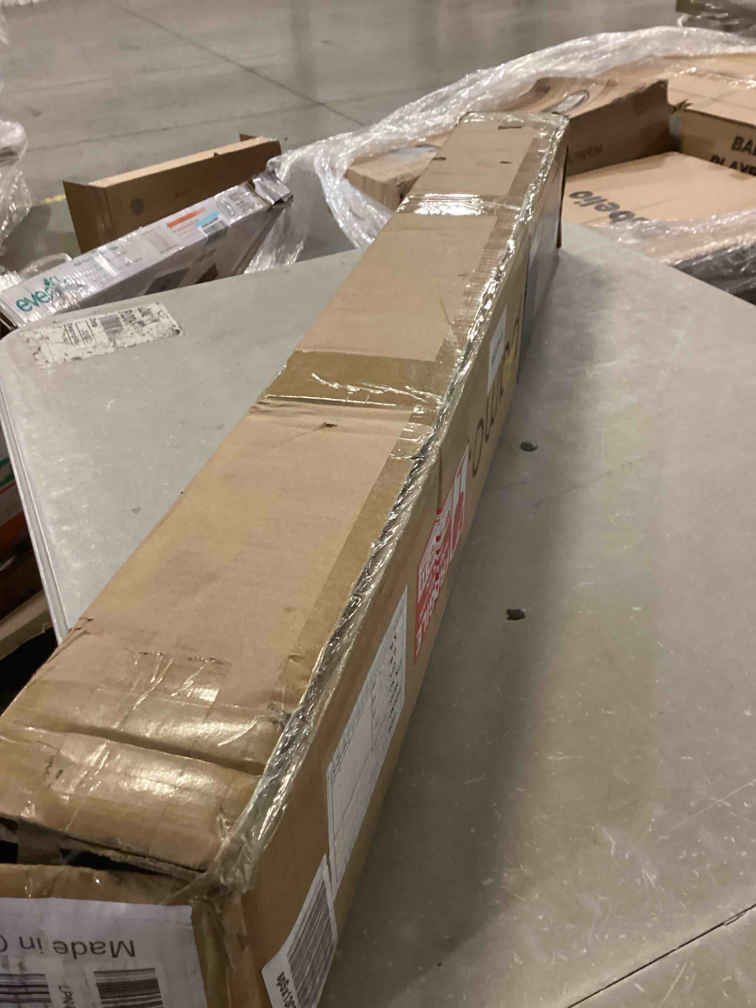 https://s3.amazonaws.com/lotting-images-prod/bidfta/BLU5784253_1710341892087.jpeg