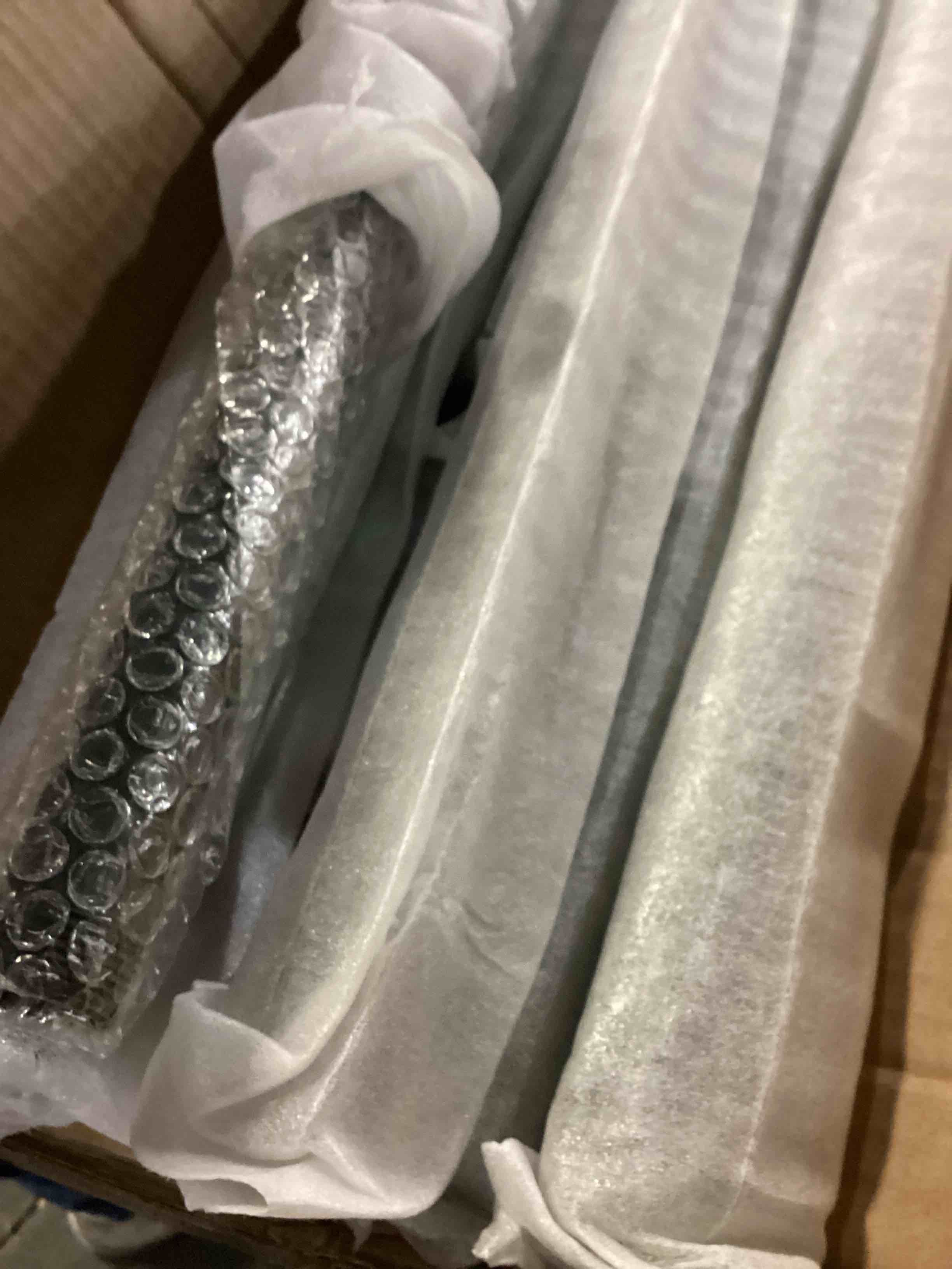 https://s3.amazonaws.com/lotting-images-prod/bidfta/BLU5784253_1710341935463.jpeg
