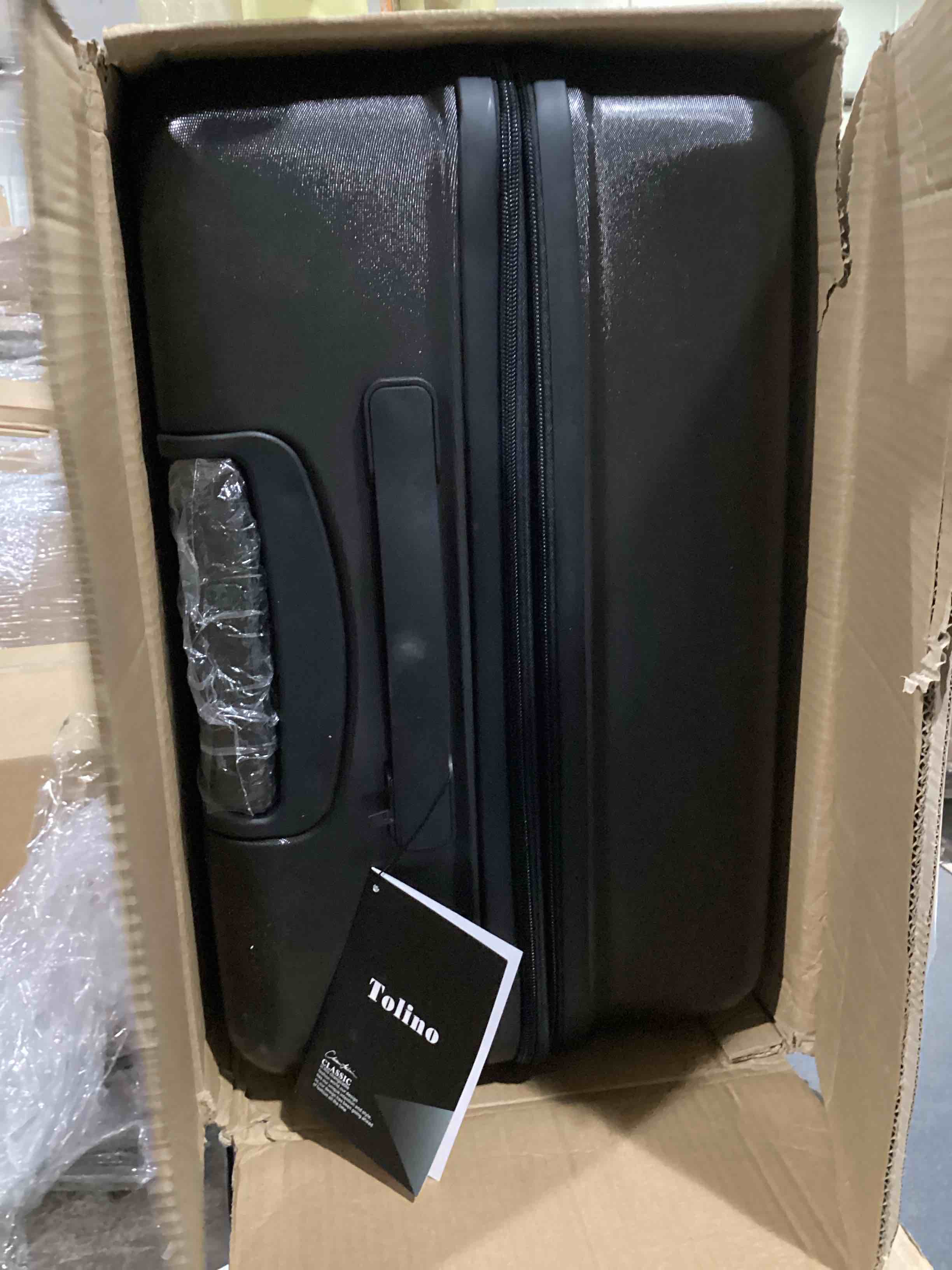 https://s3.amazonaws.com/lotting-images-prod/bidfta/BLU5784533_1707245826356.jpeg