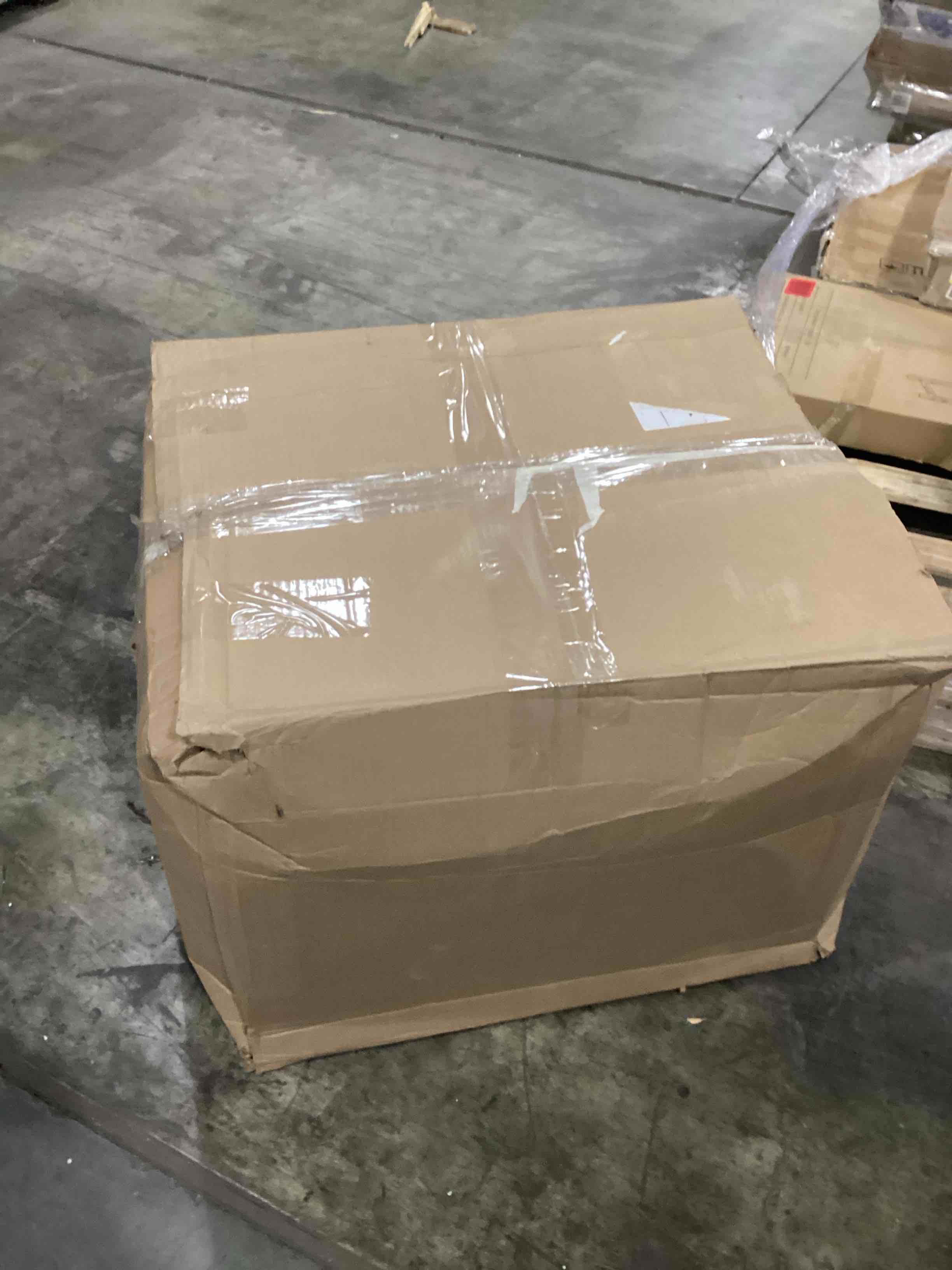 https://s3.amazonaws.com/lotting-images-prod/bidfta/BLU5784638_1707741710496.jpeg