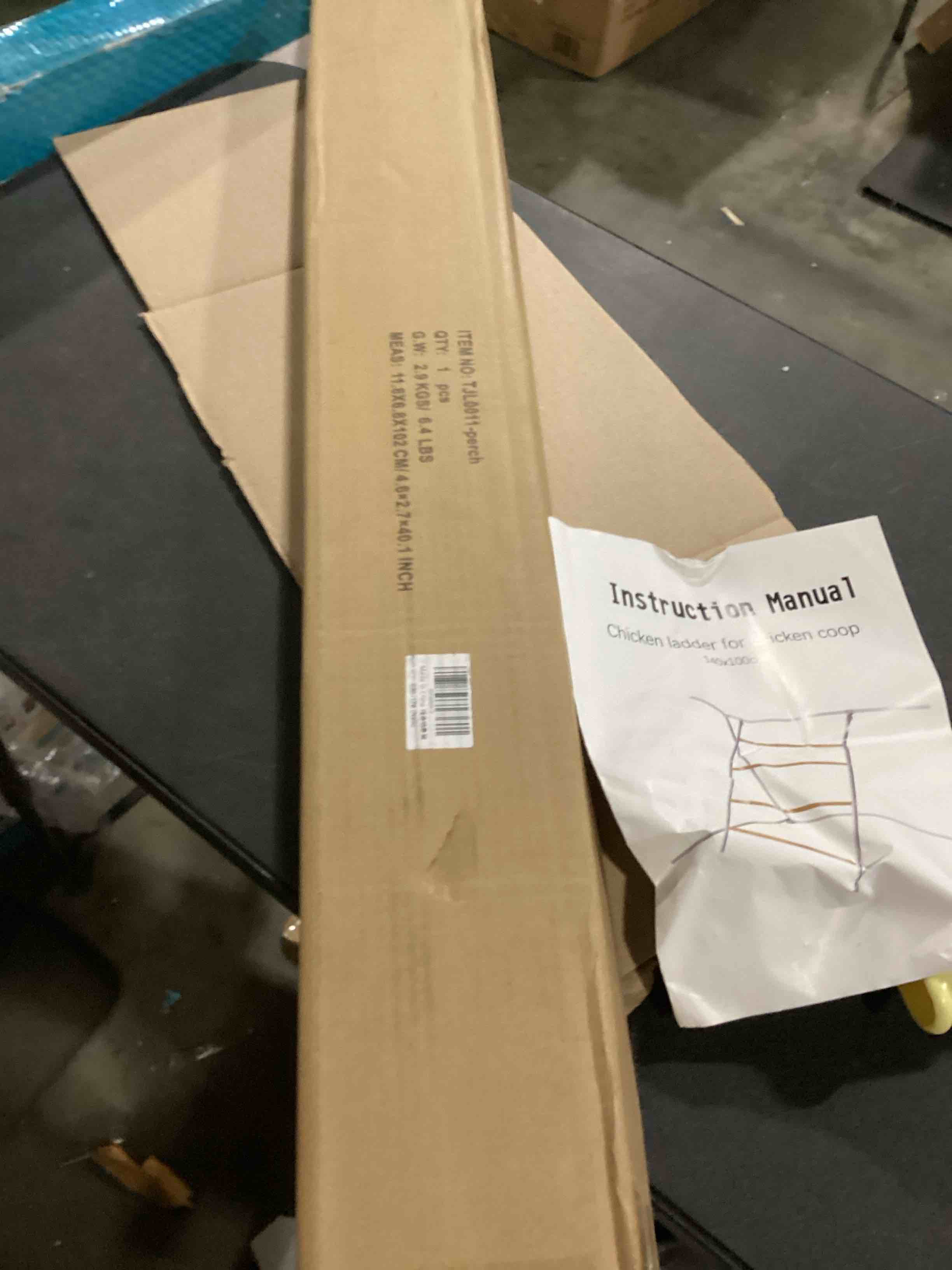 https://s3.amazonaws.com/lotting-images-prod/bidfta/BLU5785240_1708436100304.jpeg