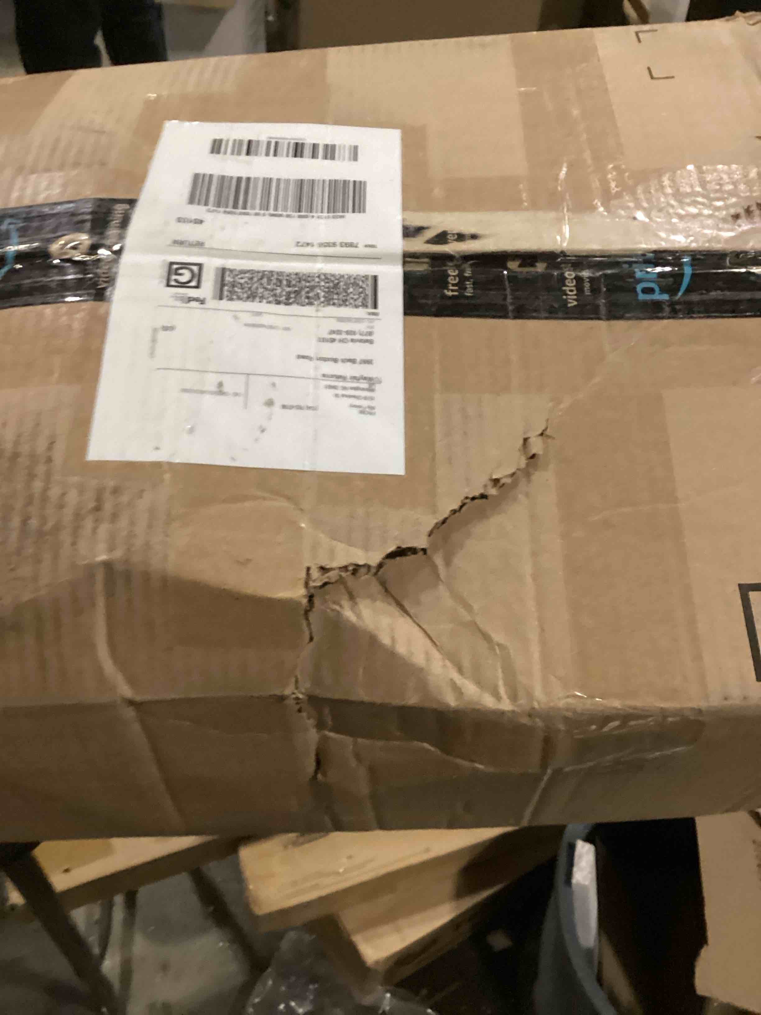 https://s3.amazonaws.com/lotting-images-prod/bidfta/BLU5785270_1708451713521.jpeg