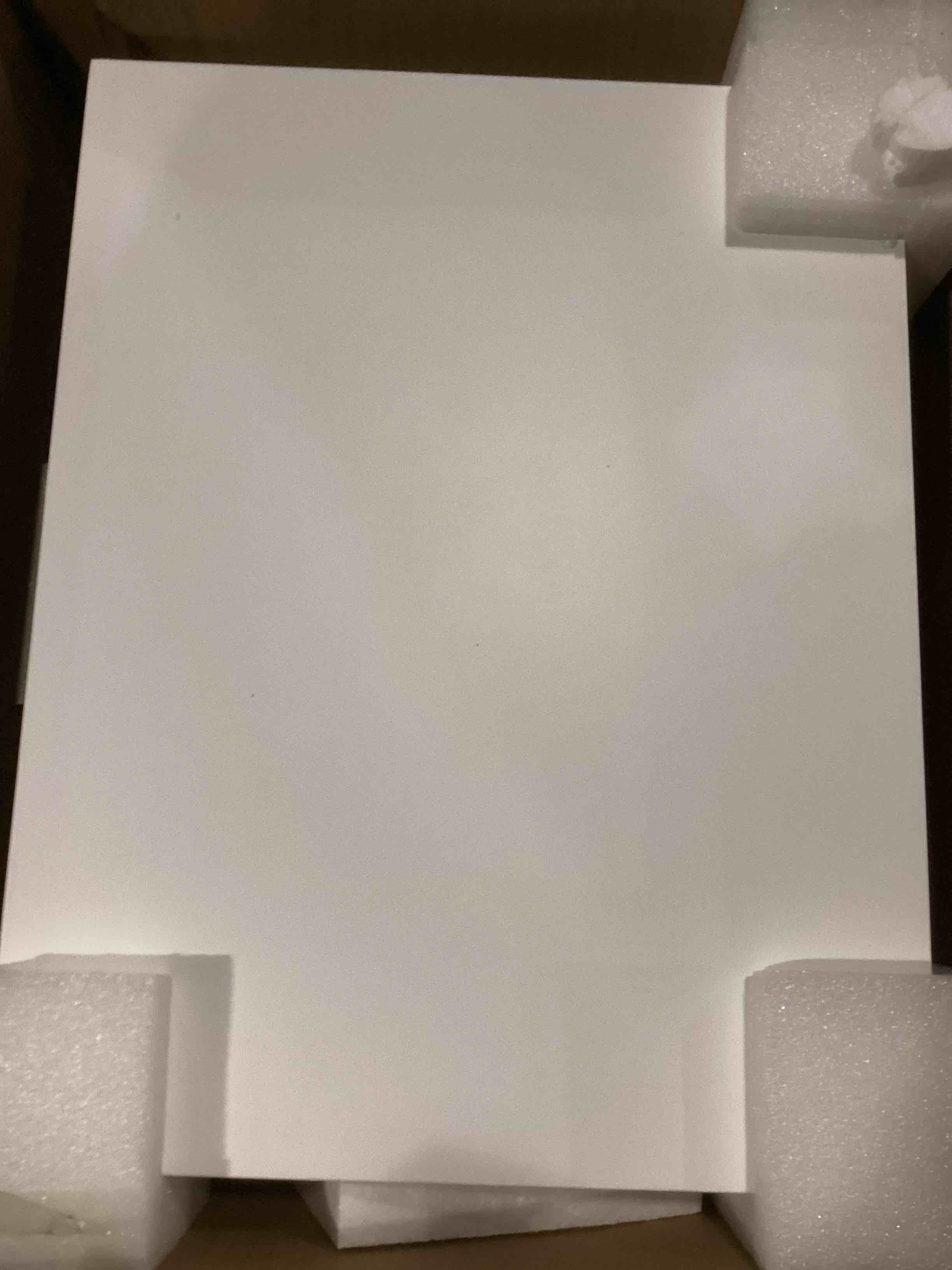 https://s3.amazonaws.com/lotting-images-prod/bidfta/BLU5785983_1708445339009.jpeg