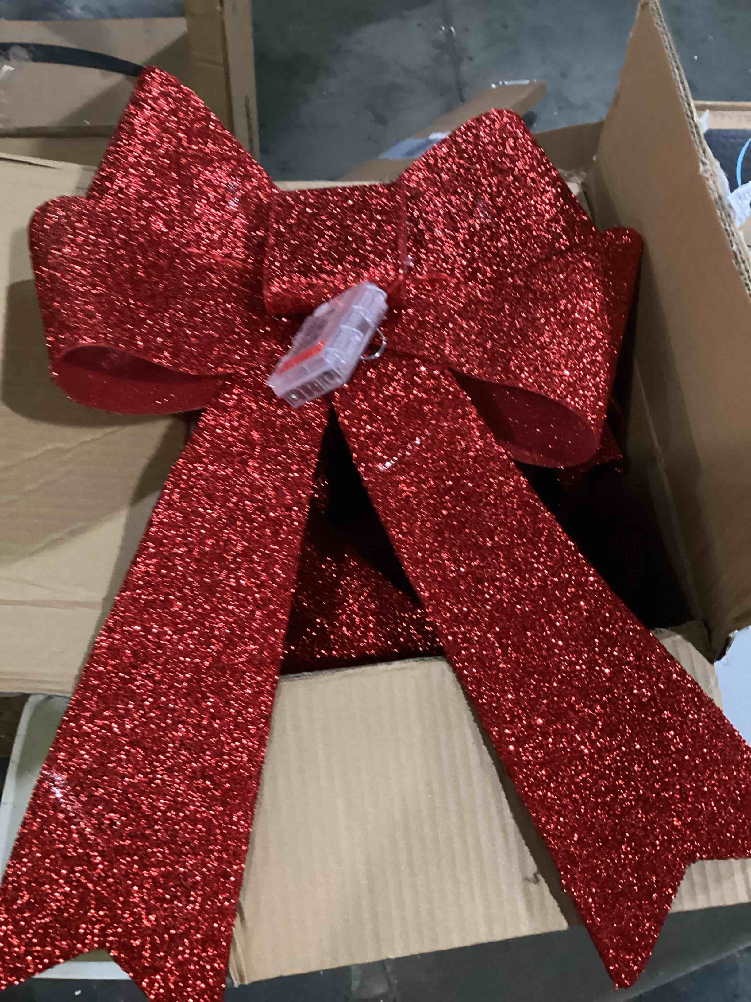 https://s3.amazonaws.com/lotting-images-prod/bidfta/BLU5786037_1708540381888.jpeg