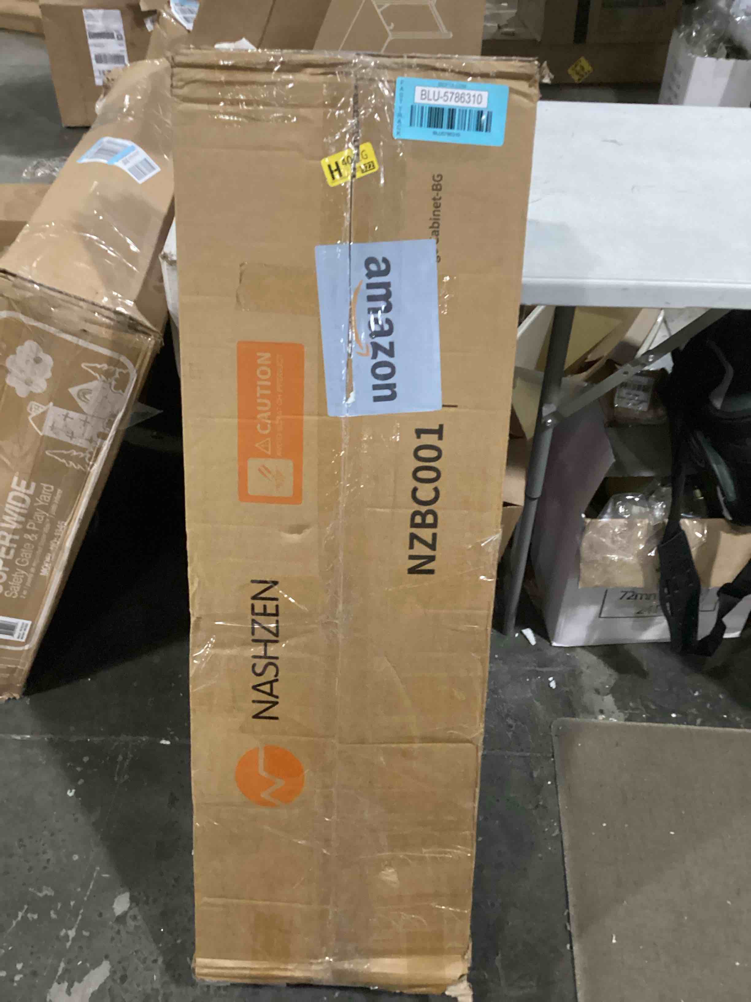 https://s3.amazonaws.com/lotting-images-prod/bidfta/BLU5786310_1709050925897.jpeg