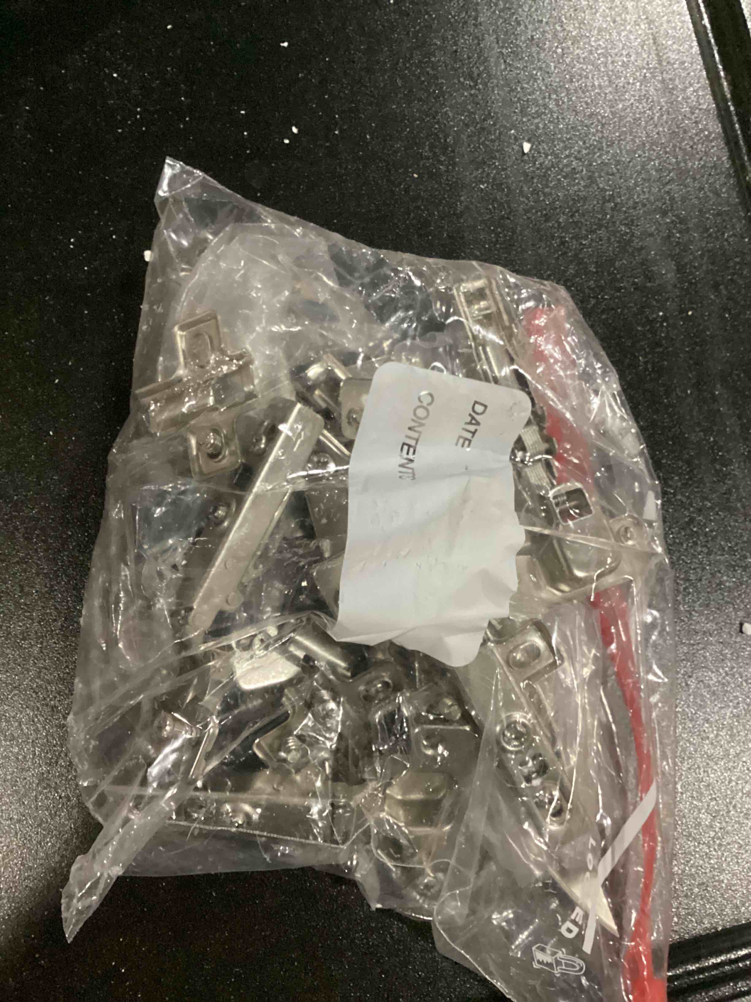 https://s3.amazonaws.com/lotting-images-prod/bidfta/BLU5786456_1709228371741.jpeg